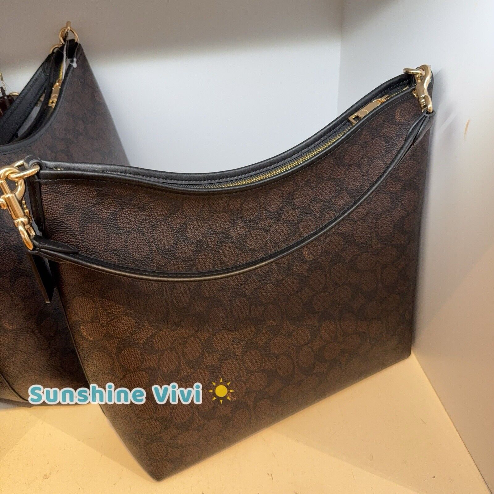 Coach NWT Coach Laurel Large Shoulder Bag CY685 Signature Size ONE SIZE - 9 Thumbnail