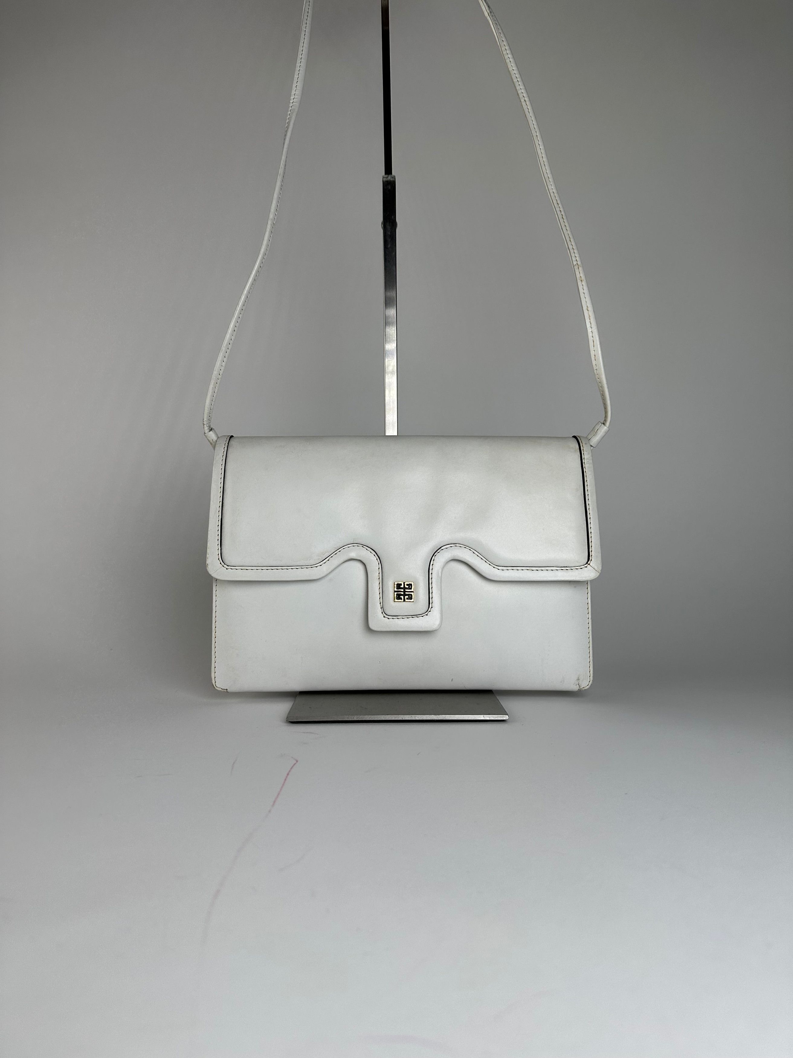 Givenchy Vintage Multiway Leather Bag White Size ONE SIZE - 1 Thumbnail