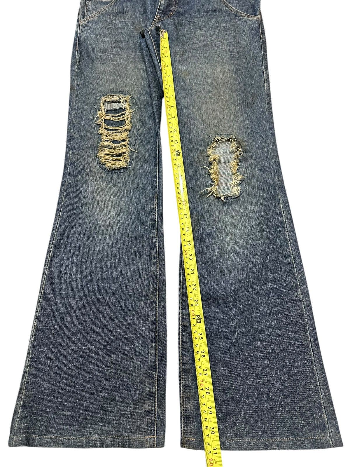 Japanese Brand Vintage Schlussel Faded Wash Style Distressed Flare Jeans Size US 30 / EU 46 - 13 Thumbnail