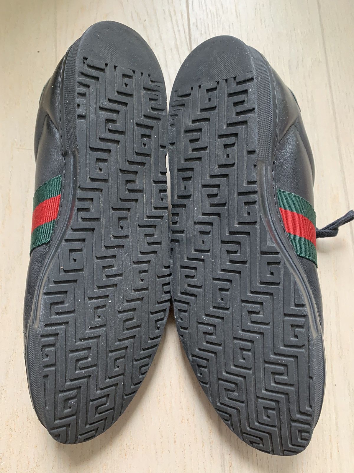 Gucci Gucci Leather Low-top Ace Sneakers with Web Size US 8 / EU 41 - 6 Thumbnail