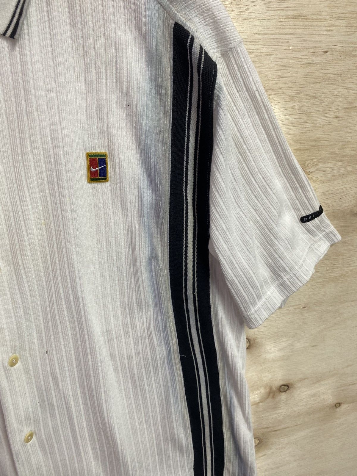 Nike Vintage nike court tshirt buttons ups Size US XXL / EU 58 / 5 - 4 Thumbnail