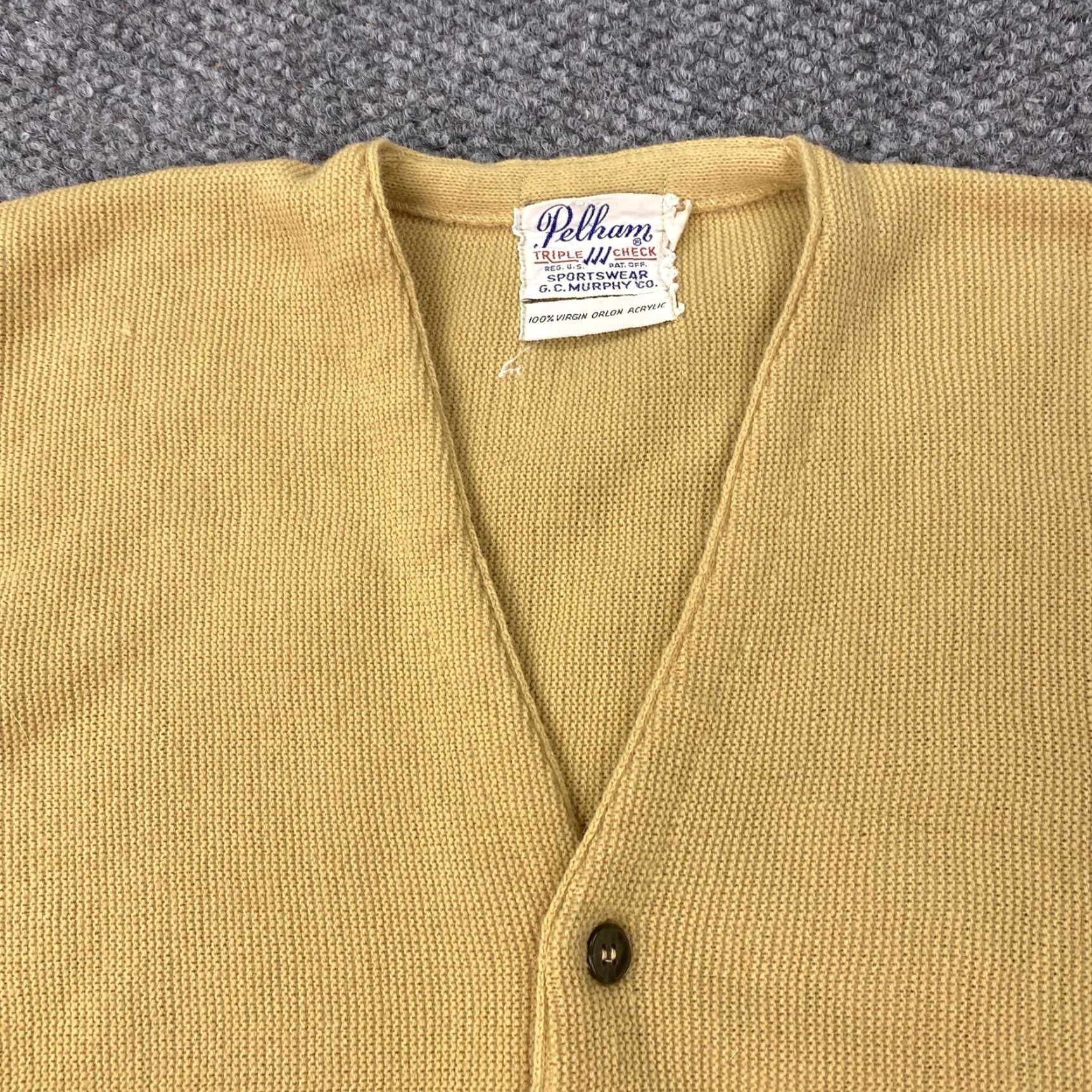 Vintage VINTAGE Pelham Cardigan Shirt Mens Medium Yellow 60s Grunge Knit V-Neck Button Front Size US M / EU 48-50 / 2 - 2 Thumbnail