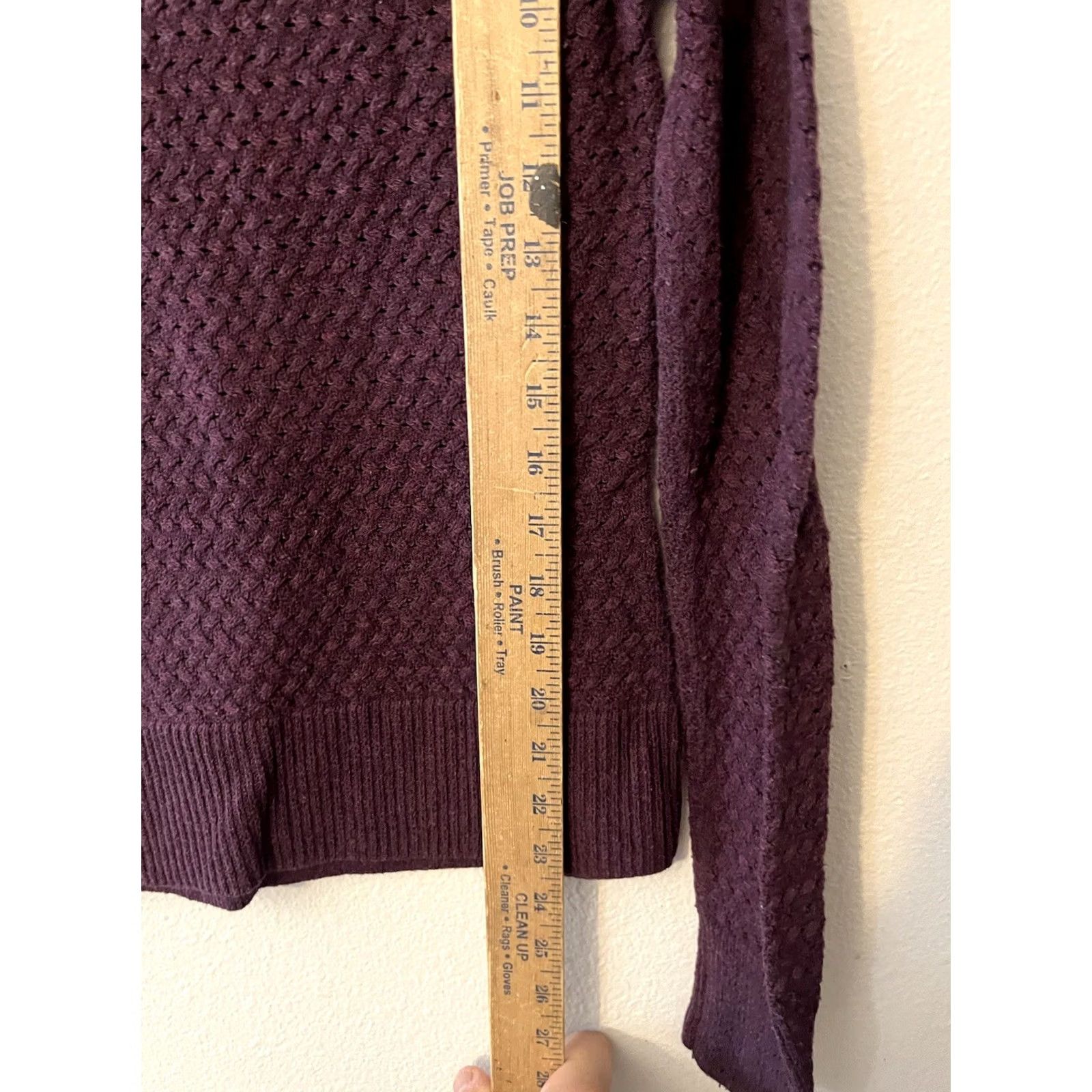 American Eagle Outfitters American Eagle Outfitters Maroon Weave Knit sweater back Women’s Size S Size S / US 4 / IT 40 - 4 Thumbnail