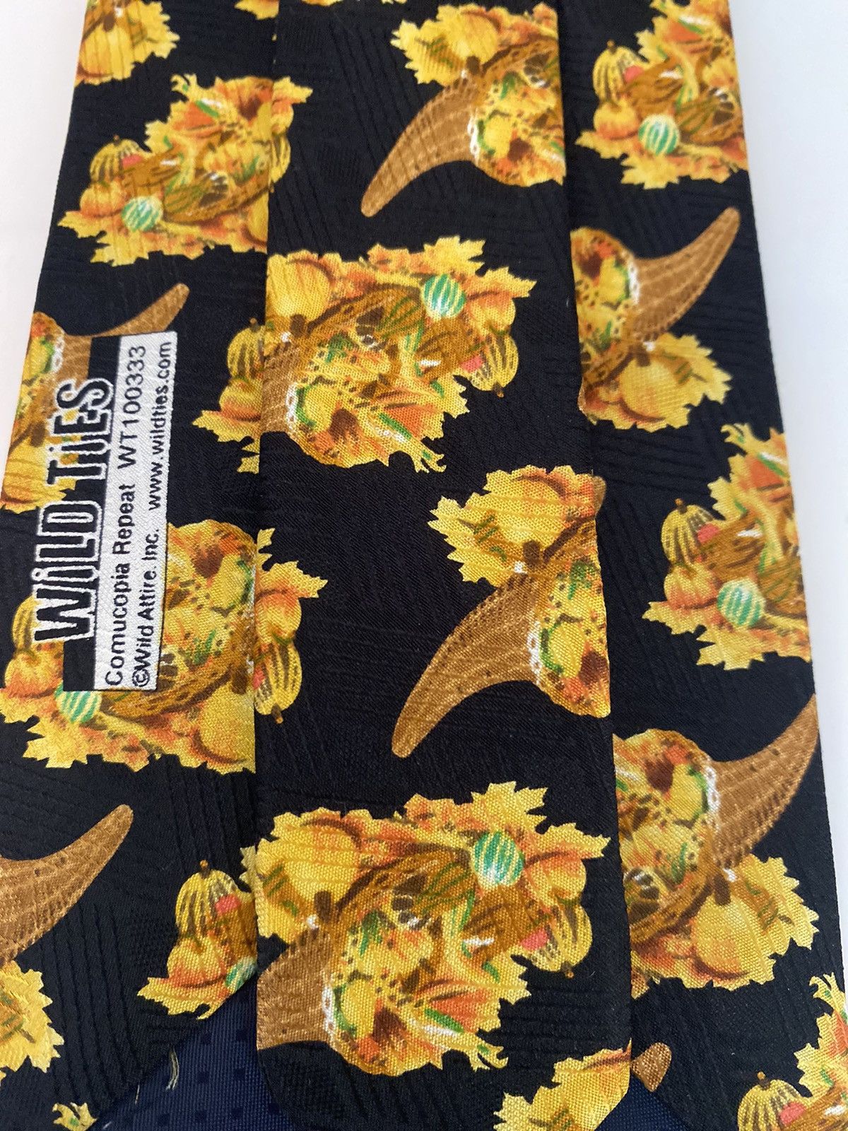 Vintage Wild Ties Cornucopia Repeat Wide Silk Tie Vintage Orange Blk Size ONE SIZE - 5 Thumbnail