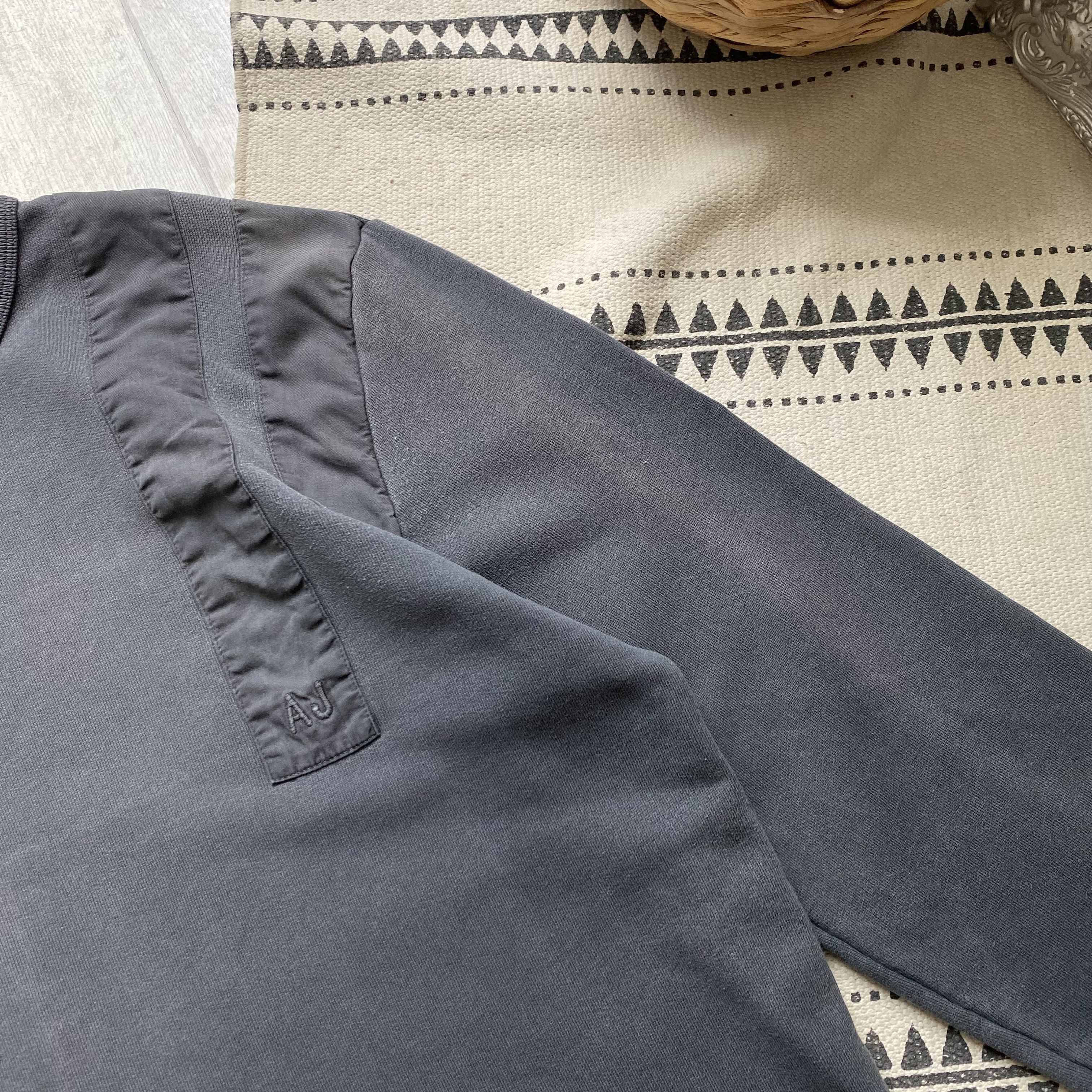 Armani Vintage 90s Armani Sweatshirt Faded Sweater V-neck pullover Size US L / EU 52-54 / 3 - 4 Thumbnail