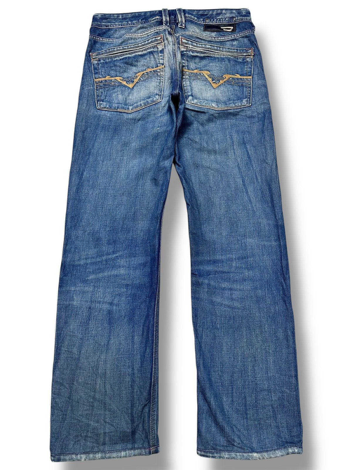 Diesel Diesel Vintage Distressed With Straight Loose and Faded Wash Size US 33 - 2 Thumbnail