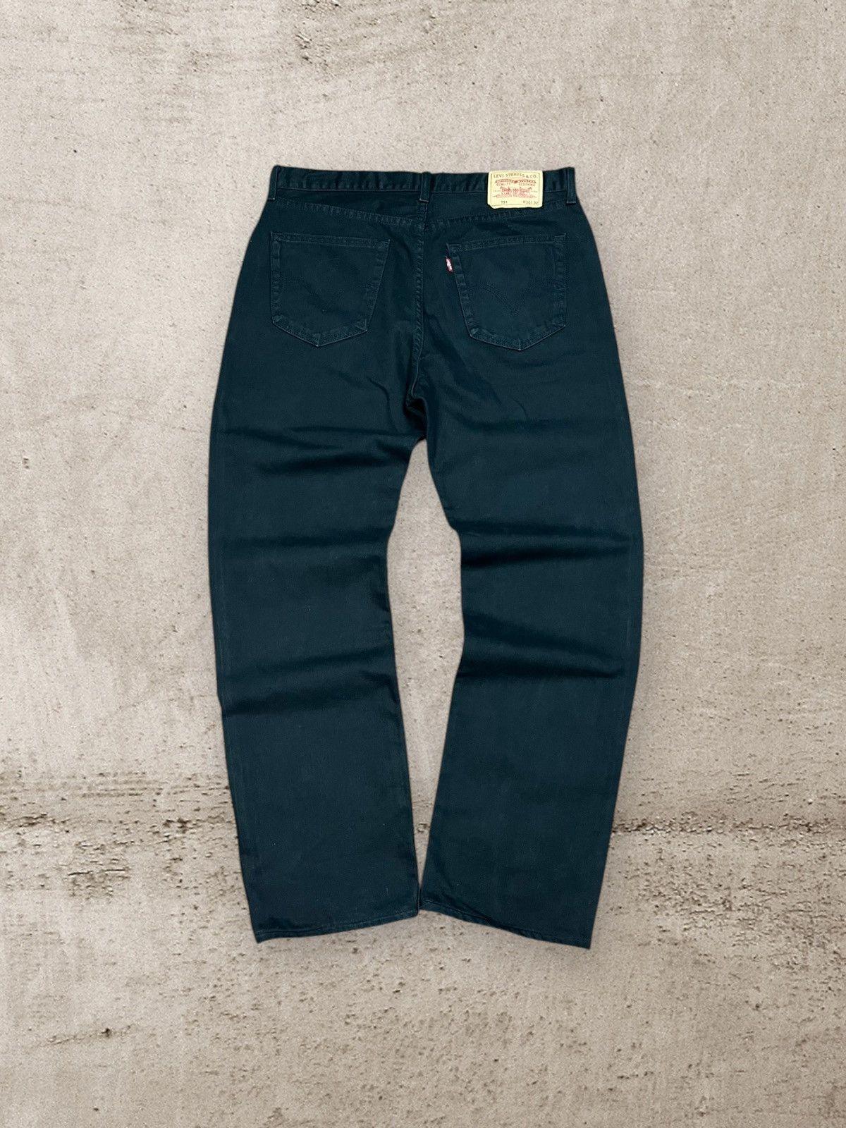 Levi's × Vintage Vintage Black Levis 751 36x32 Mens Jeans Classic Pants Size US 36 / EU 52 - 1 Thumbnail