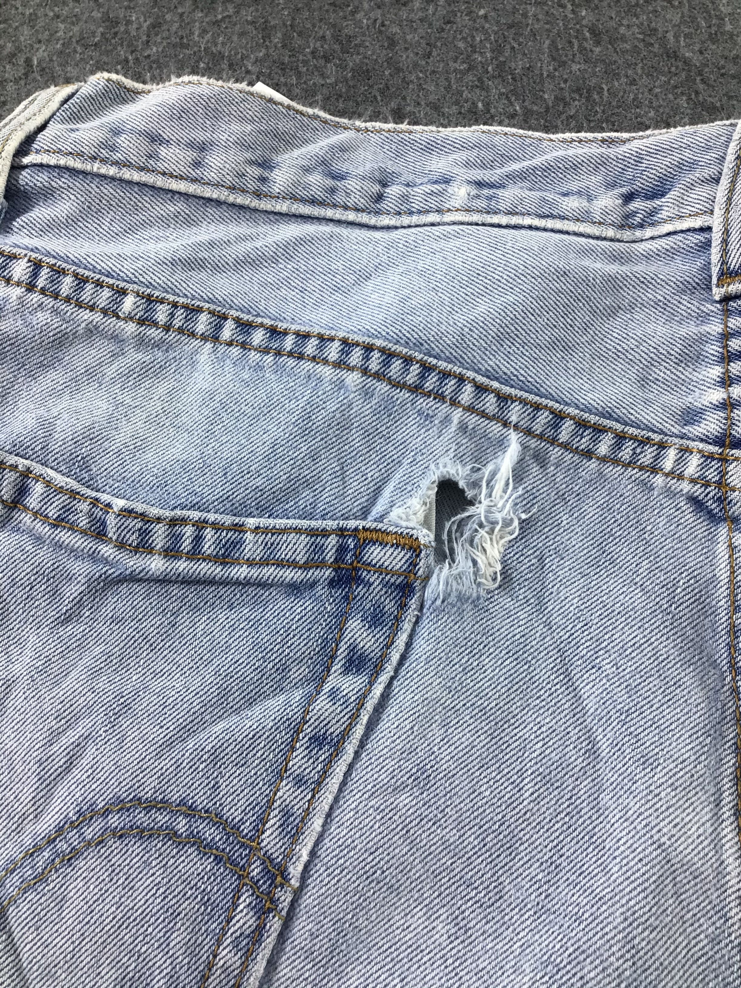 Levi's Vintage Levis 550 Jeans-JM257 Size US 35 - 11 Thumbnail
