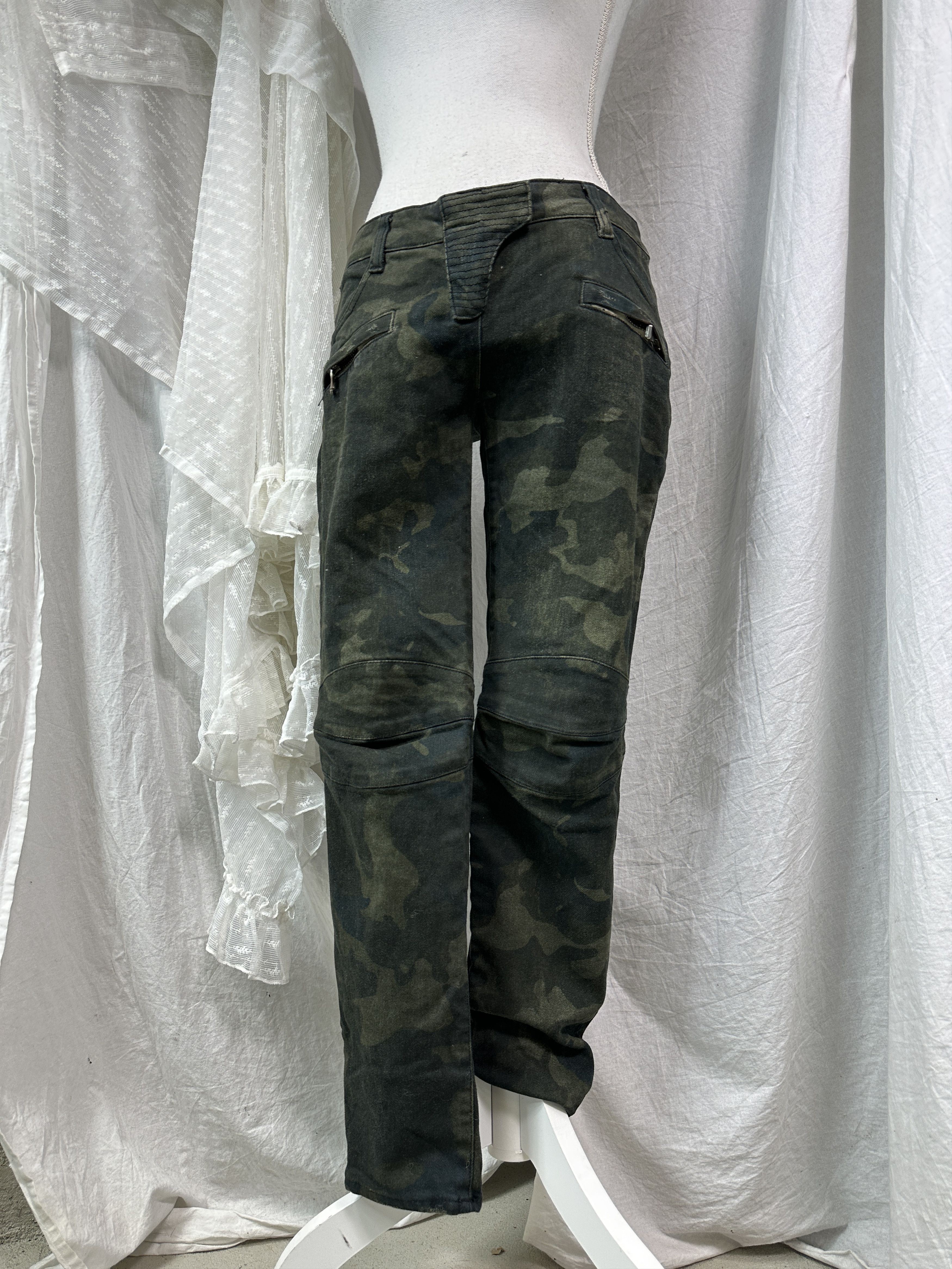 Balmain Vintage Gorpcore Camo Biker Balmain Pants Y2K Size 26" / US 2 / IT 38 - 10 Thumbnail