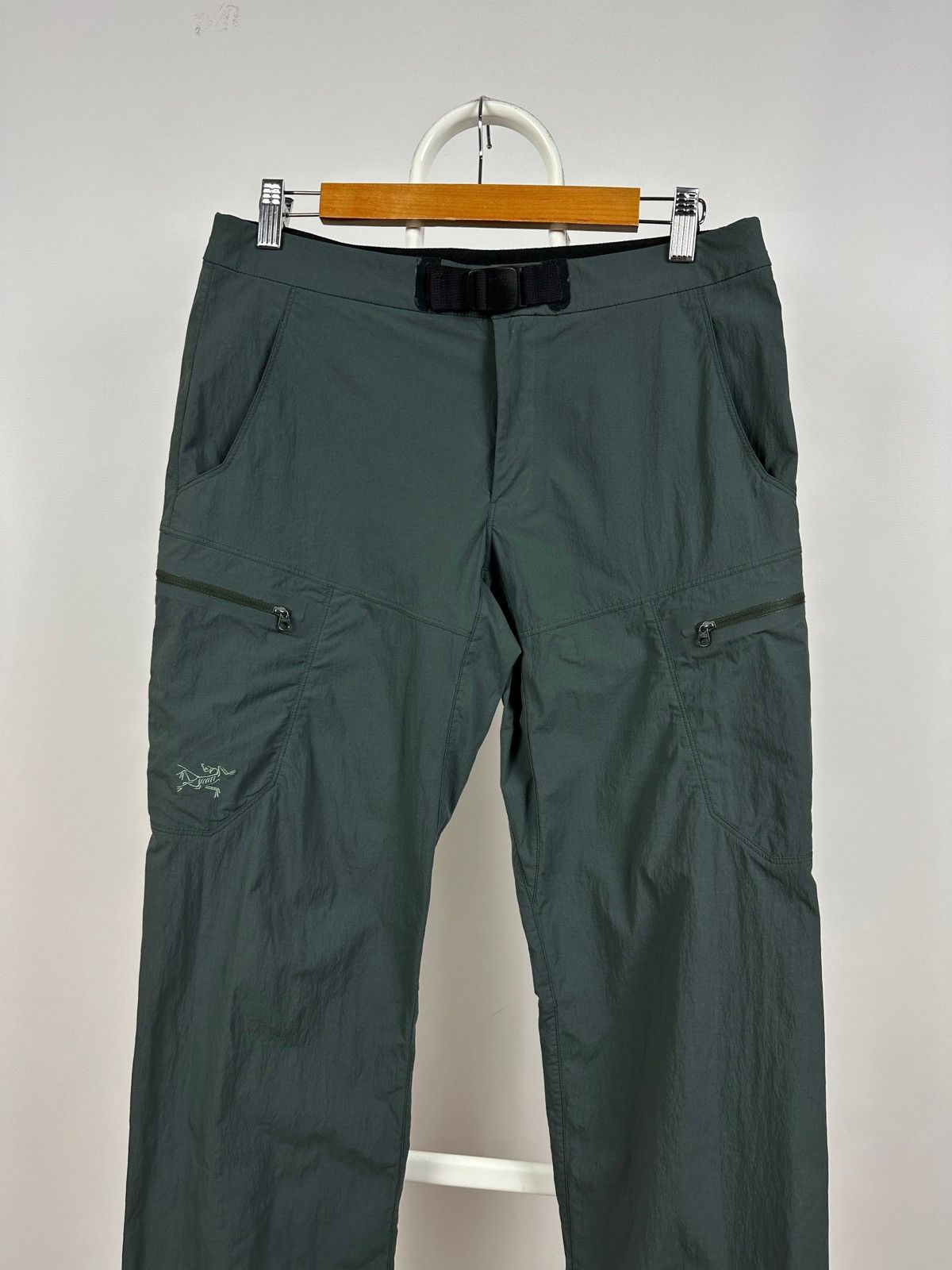 Arc'teryx Vintage Arcteryx Navy Green Nylon Cargo Pants Travis Style Size US 29 - 7 Thumbnail