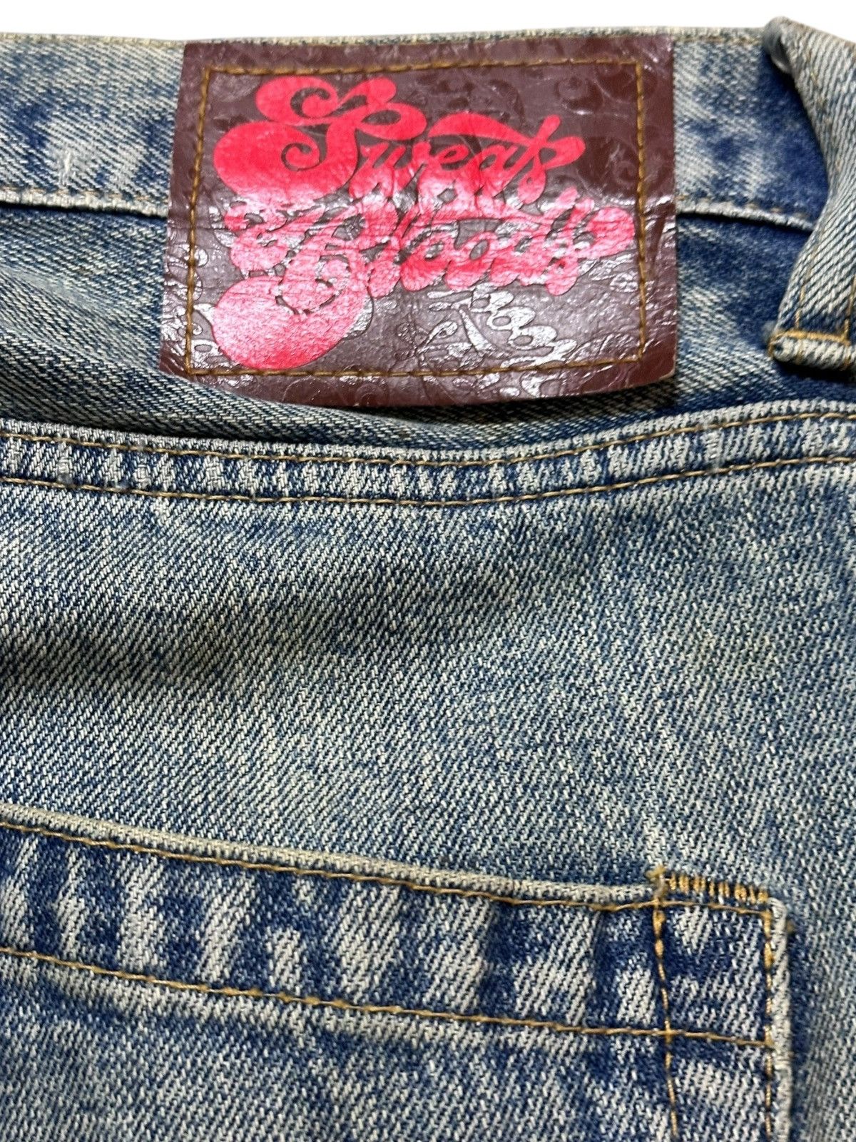 Japanese Brand Vintage RNA.Inc Writing Artwork Ripped Distressed Denim Size US 33 - 6 Thumbnail
