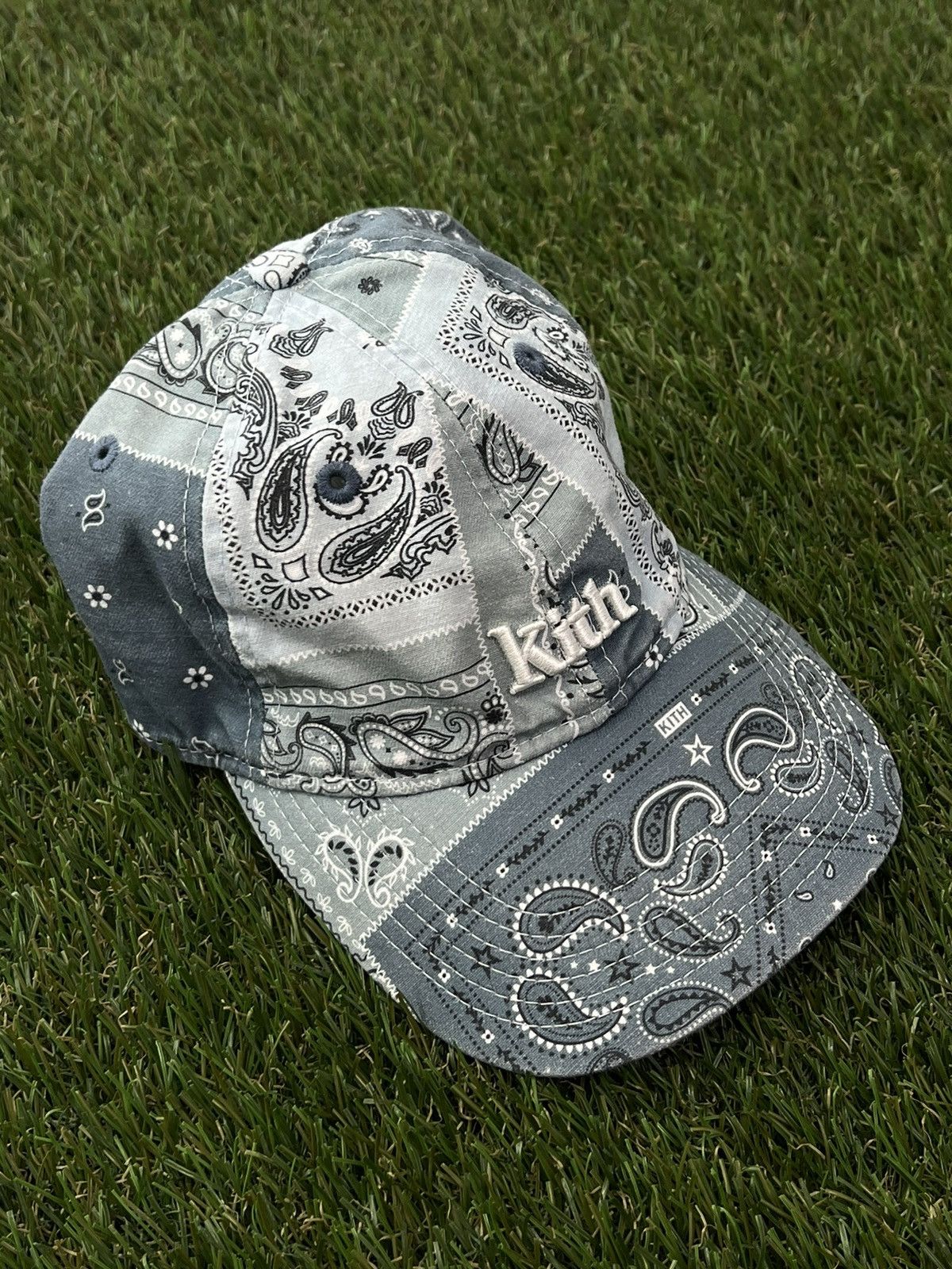 帽子 kith deconstructed bandana bucket hat Kith Kith Deconstructed Bandana Reversible Bucket Hat | Grailed