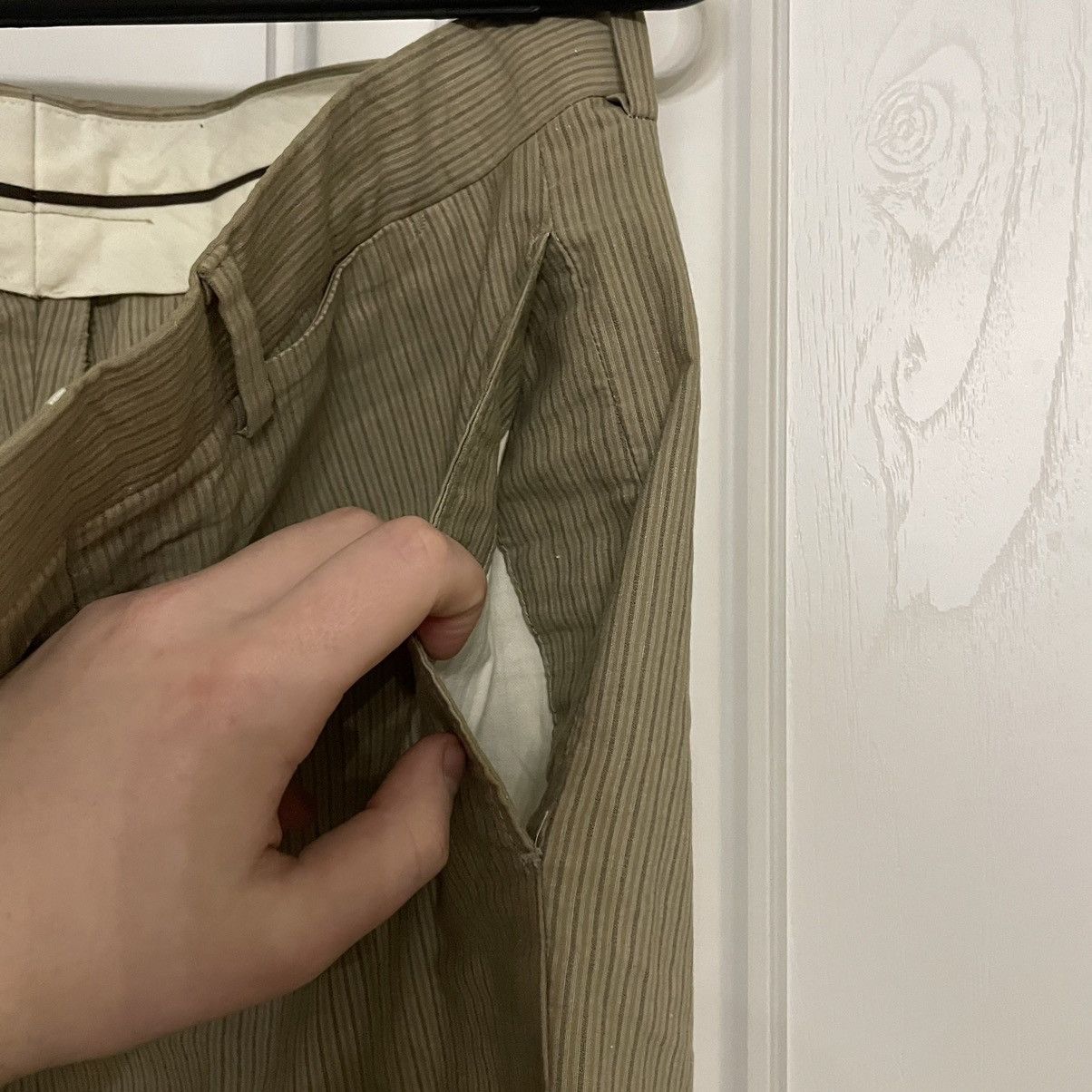 Hermes Vintage Hermes Beige Striped Cotton-Linen Casual Pants Size US 33 - 7 Thumbnail