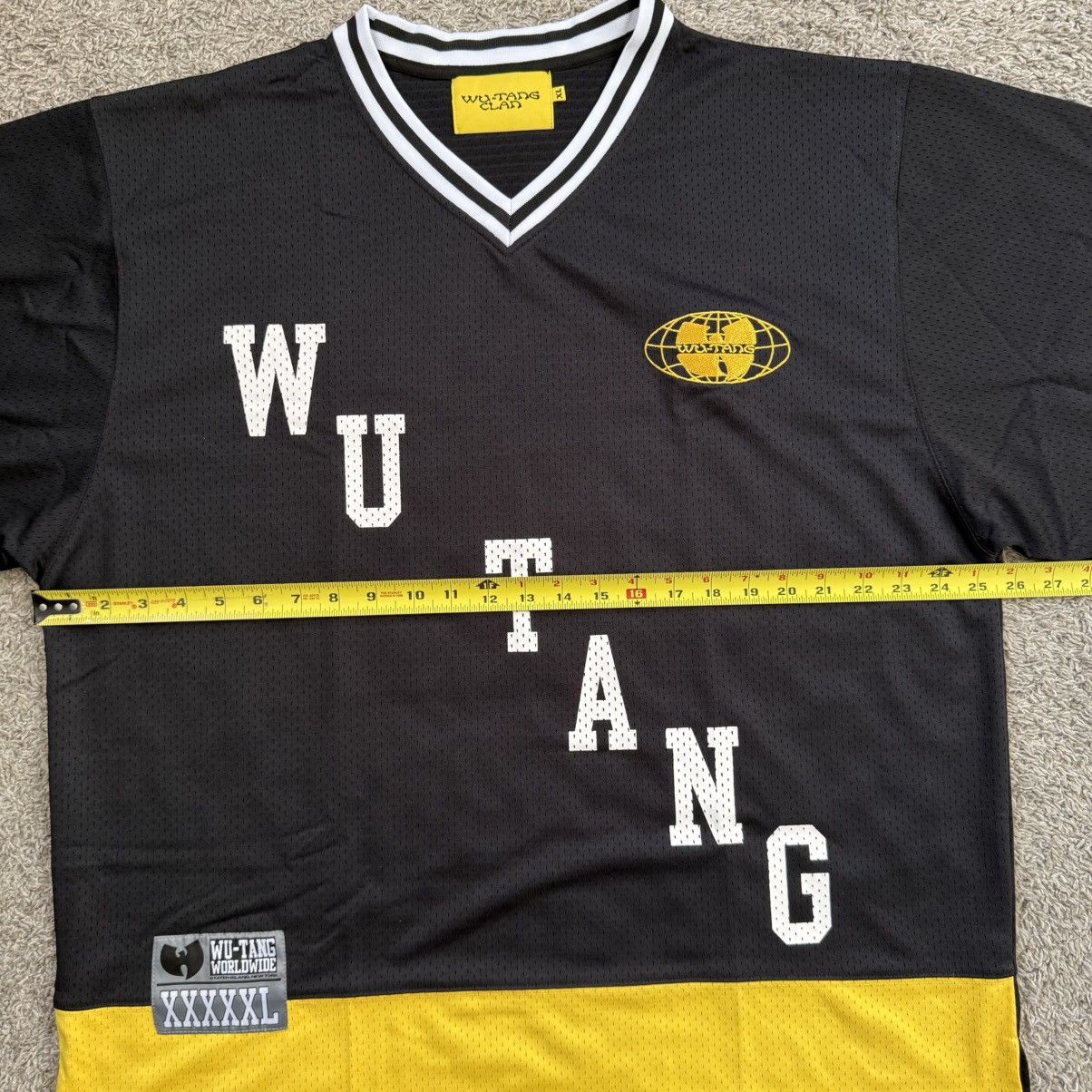Wu-Tang Clan 🔴Wu-Tang Hockey Jersey Size XL Rare WuTang Clan Method Man Size US XL / EU 56 / 4 - 8 Thumbnail