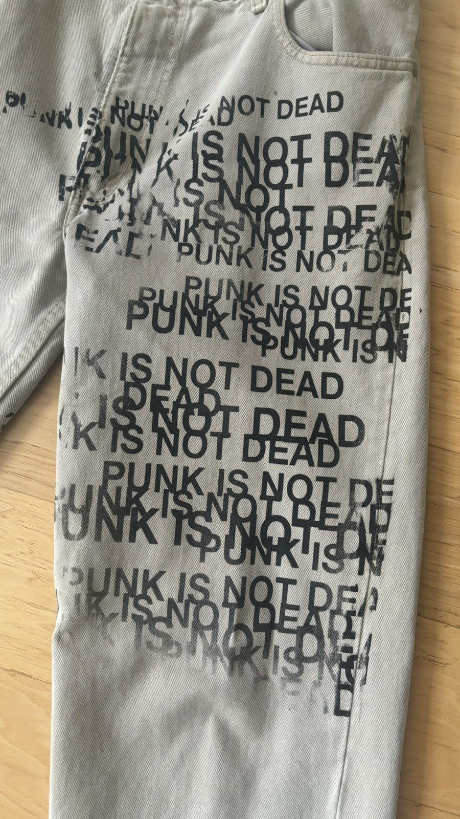 Levi's Dasyori “PUNK IS NOT DEAD” 1/1 Levi’s Silvertab Denim Size US 34 / EU 50 - 2 Thumbnail