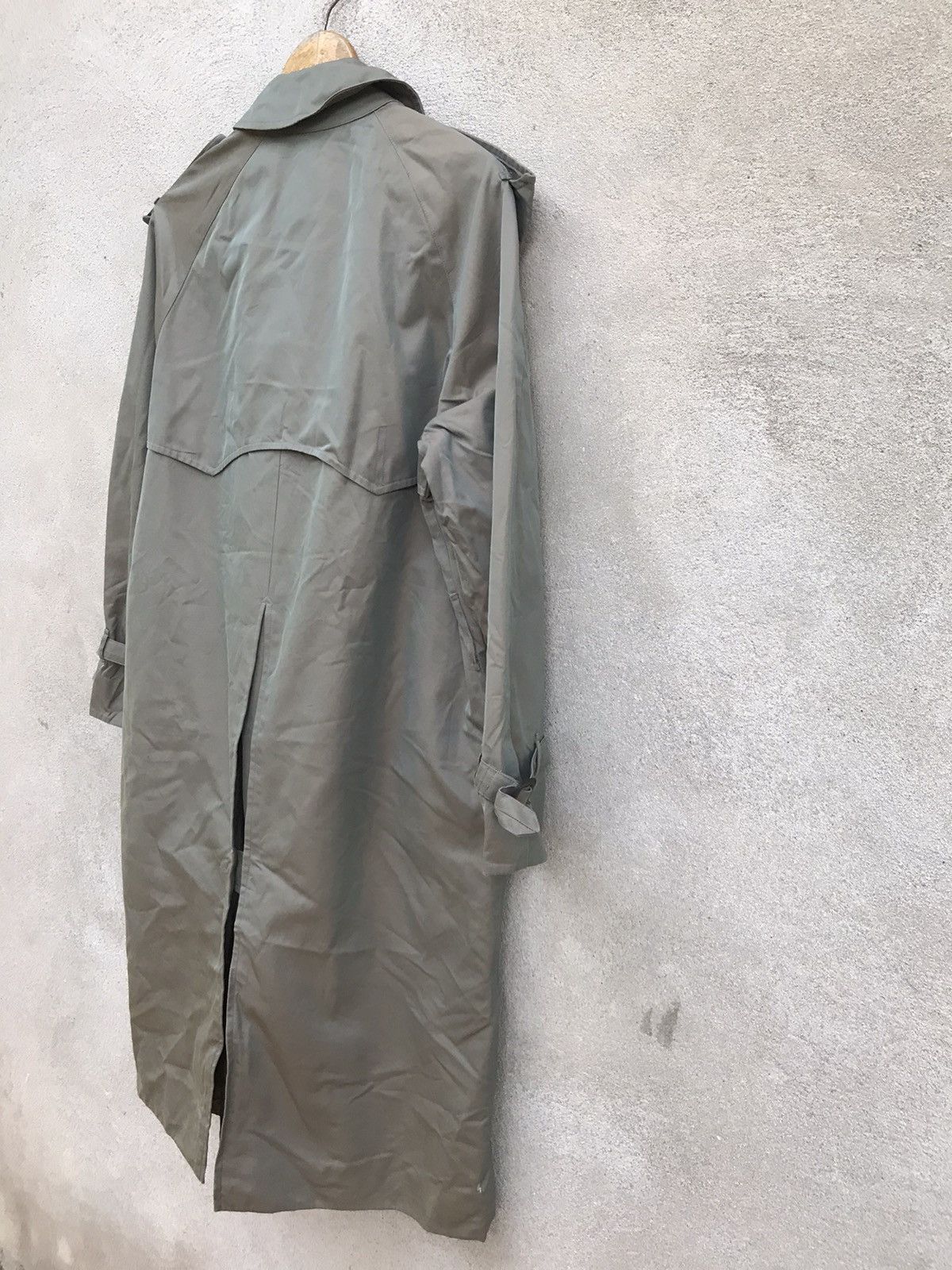 Aquascutum × Beauty Beast VINTAGE AQUASCUTUM LONDON TRENCH COAT JACKET Size US M / EU 48-50 / 2 - 7 Thumbnail