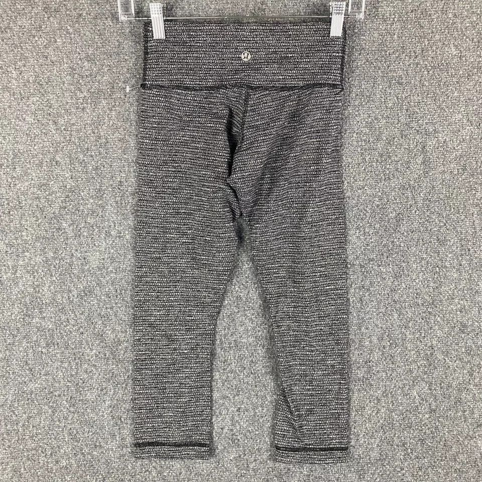 Lululemon Lululemon Leggings Women's 4 Capri Pull On Compression Size 27" / US 4 / IT 40 - 5 Thumbnail
