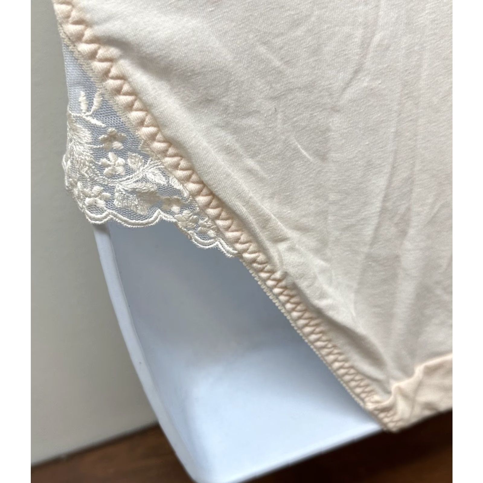Vintage VINTAGE Wacoal Panties Cotton Sheer Lace Hi Cut Size M NEW Size 32" / US 10 / IT 46 - 7 Thumbnail