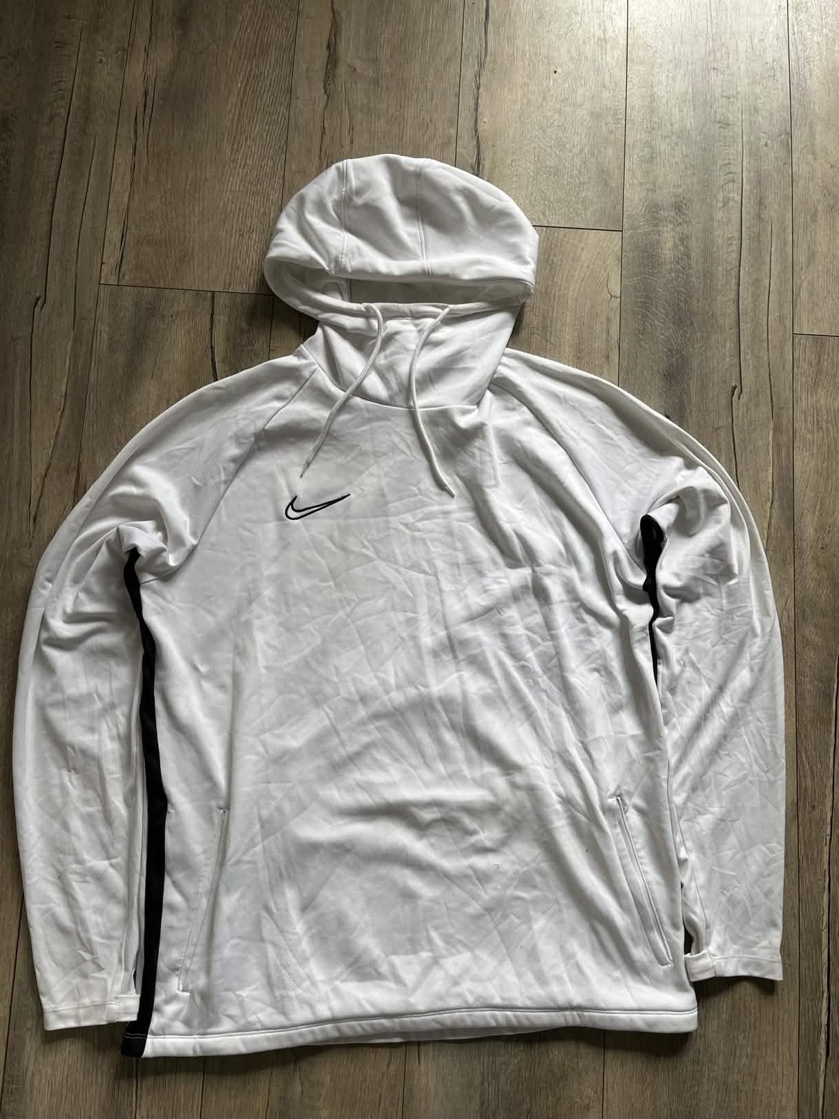Nike nike hoodie white sport Size US L / EU 52-54 / 3 - 4 Thumbnail