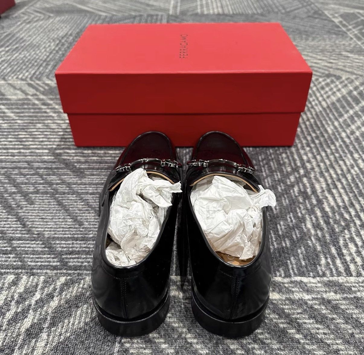 Salvatore Ferragamo Ferragamo Gancini Buckle Leather Slip-on Casual Shoes J42 Size US 8.5 / EU 41-42 - 3 Thumbnail
