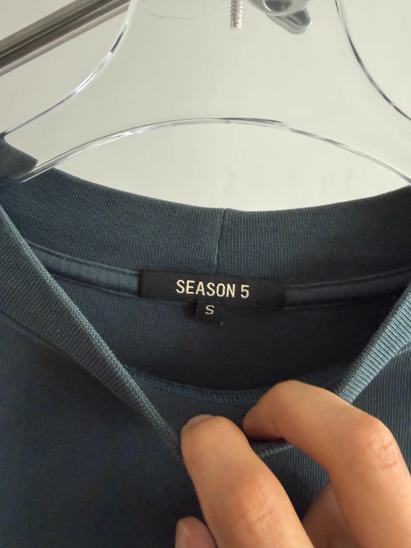 Yeezy Yeezy Season 5 Long Sleeve Pocket Tee Q17 Size US S / EU 44-46 / 1 - 3 Thumbnail