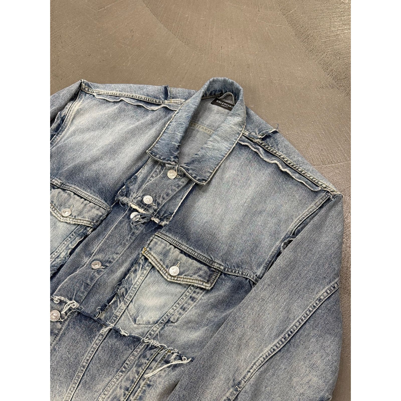 Balenciaga 2021 Balenciaga oversized deconstructed denim jacket Size US M / EU 48-50 / 2 - 8 Thumbnail