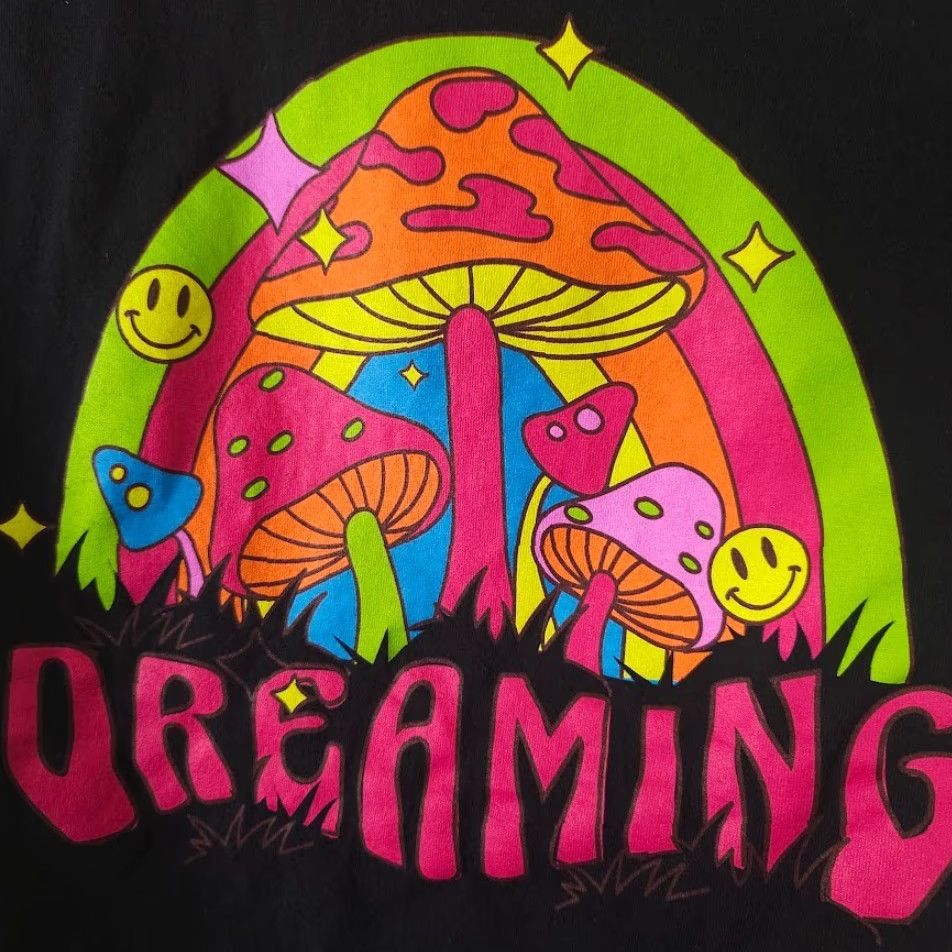 Rainbow Psychedelic Mushrooms T Shirt Mens Size Medium Black Rainbow Dreaming Fungi Size US M / EU 48-50 / 2 - 5 Thumbnail