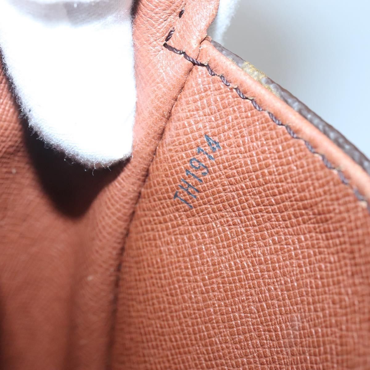 Louis Vuitton LOUIS VUITTON Monogram Saint Cloud GM Shoulder Bag M51242 Size ONE SIZE - 12 Thumbnail