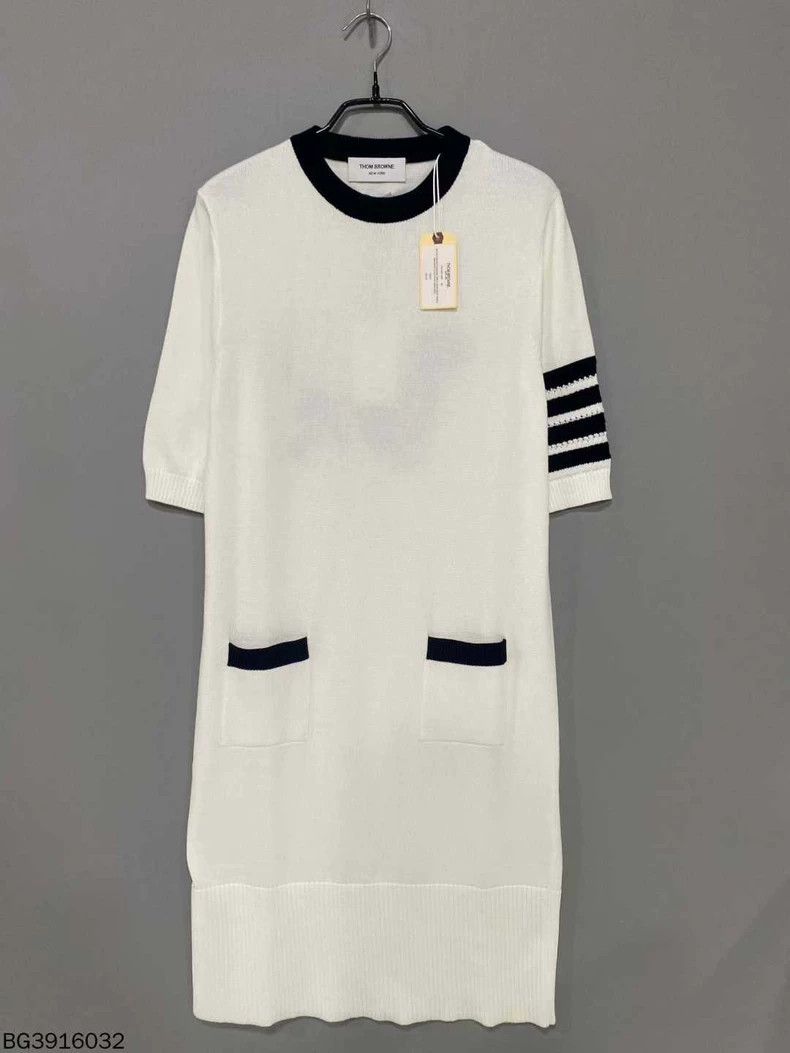 Thom Browne Thom Browne Classic striped puppy dress Size S / US 4 / IT 40 - 1 Thumbnail