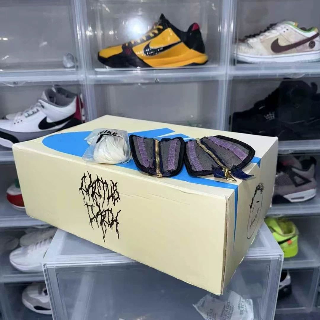 Unknown London Air Force 1 TS "What The" 43 - Like New Size US 10 / EU 43 - 7 Thumbnail