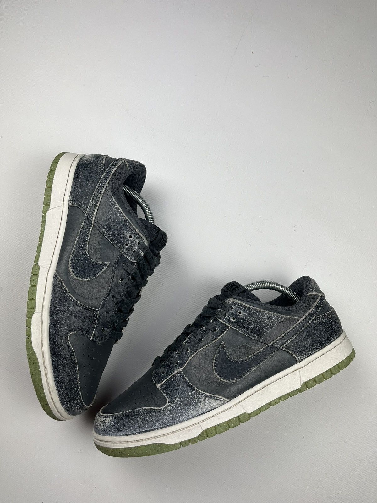 Nike Nike Dunk Low Retro PRM Halloween (2022) Size US 10.5 / EU 43-44 - 4 Thumbnail