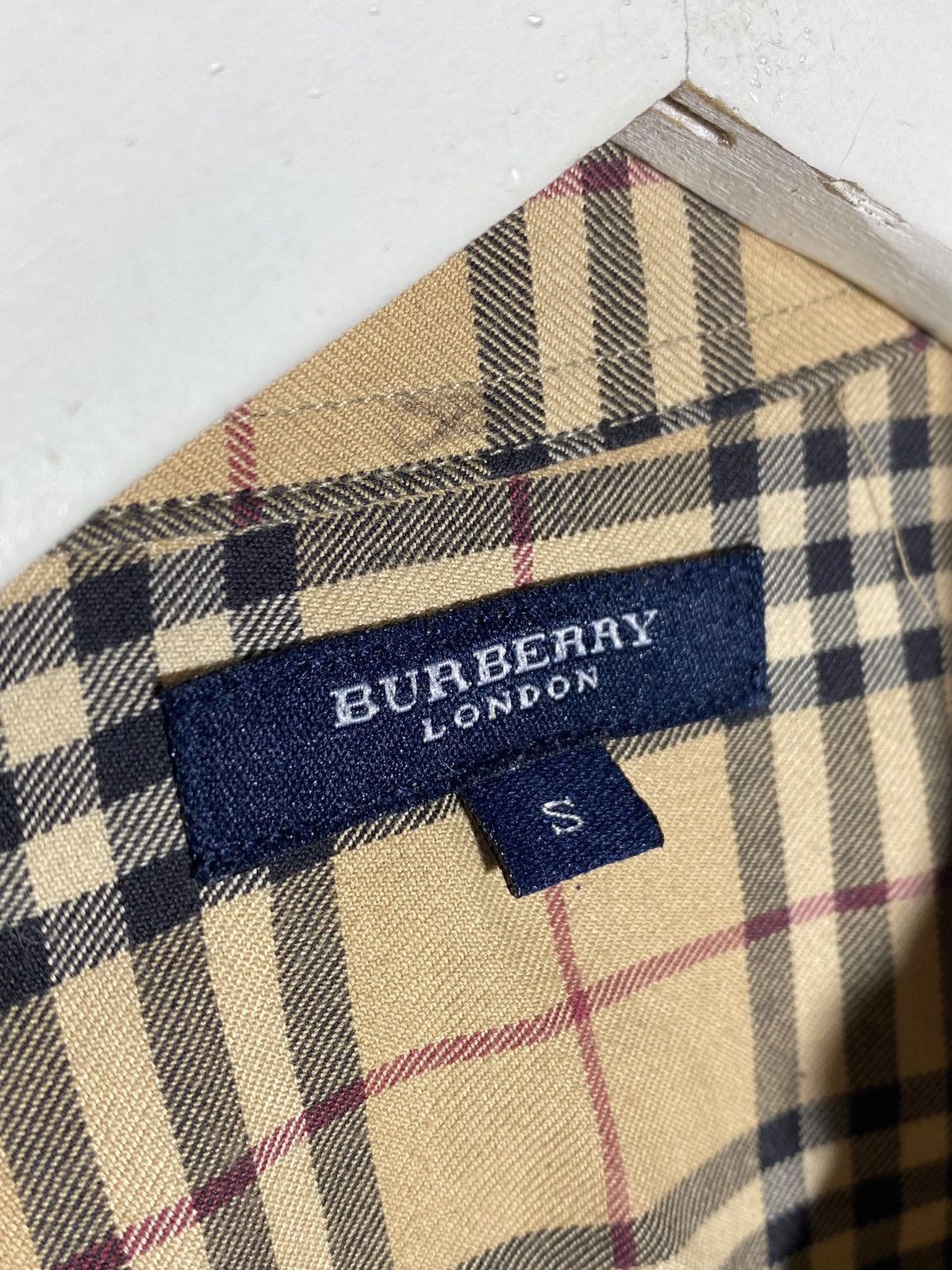 Burberry Vintage Burberry London Checked Long Sleeve Shirt Men’s Size US S / EU 44-46 / 1 - 9 Thumbnail