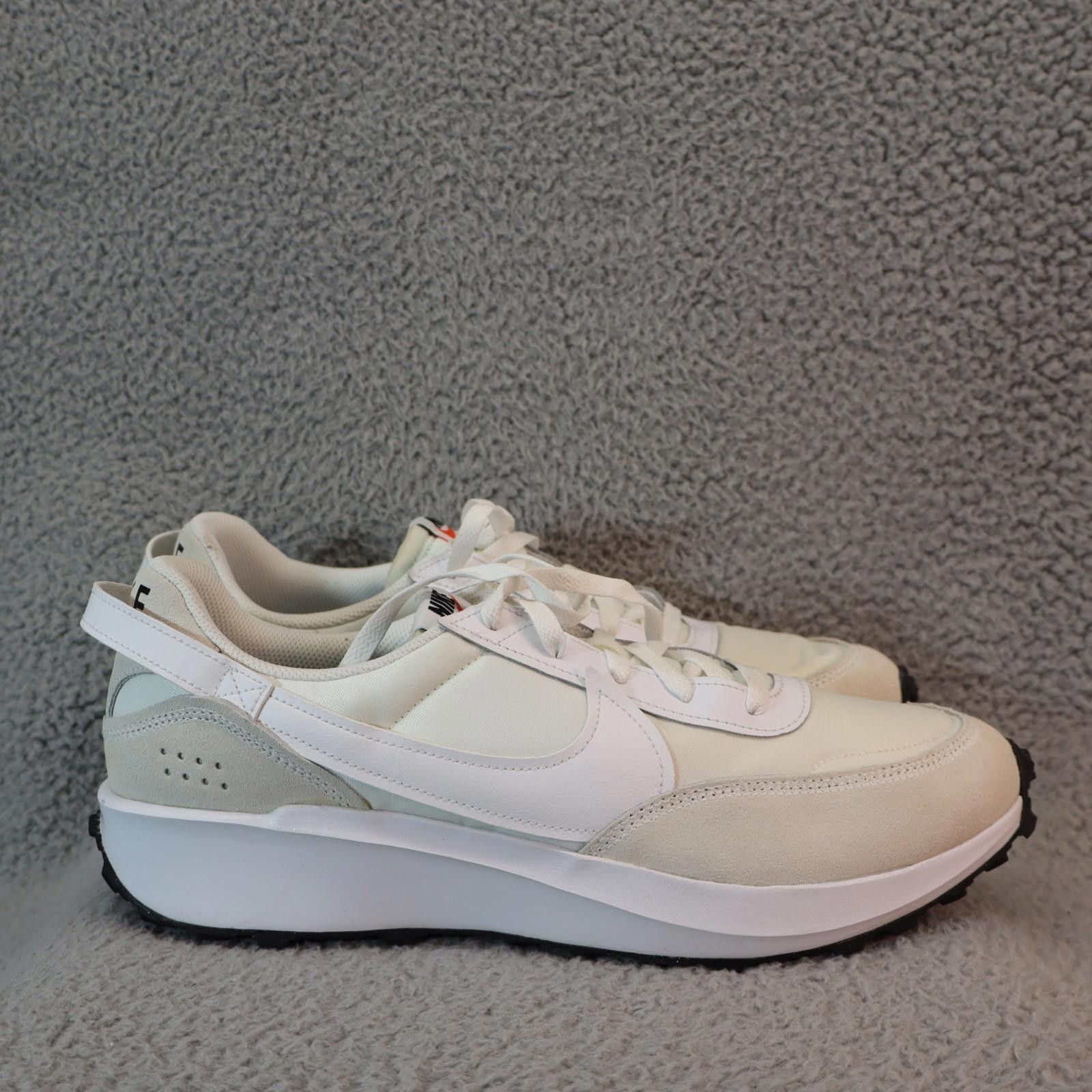 Nike Nike Waffle Debut Shoes Mens 13 Summit White DH9522-101 VGUC Size US 13 / EU 46 - 4 Thumbnail