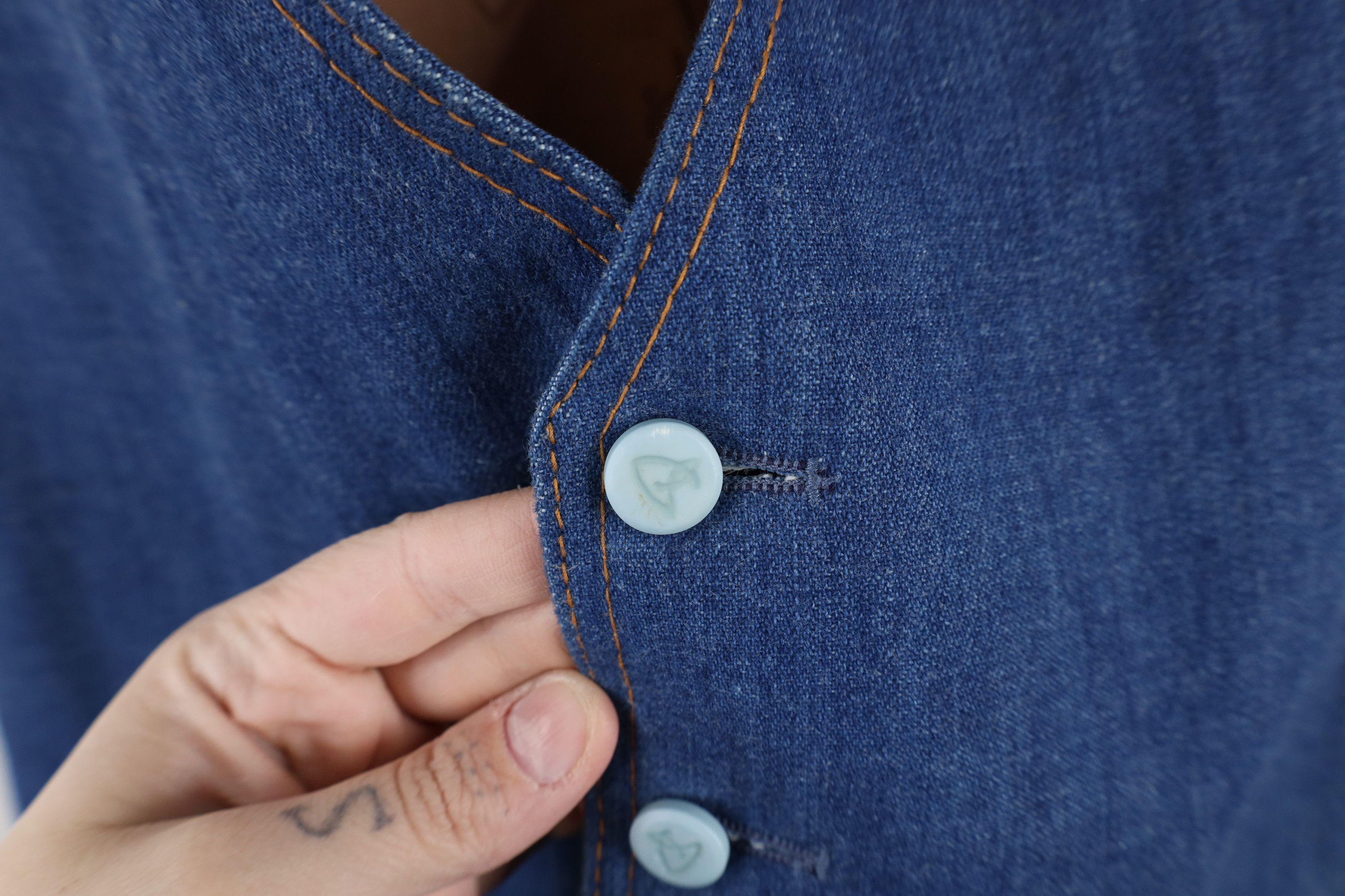 Vintage Vintage 70s Streetwear Back Denim Jean Vest Jacket Blue USA Size US M / EU 48-50 / 2 - 7 Thumbnail