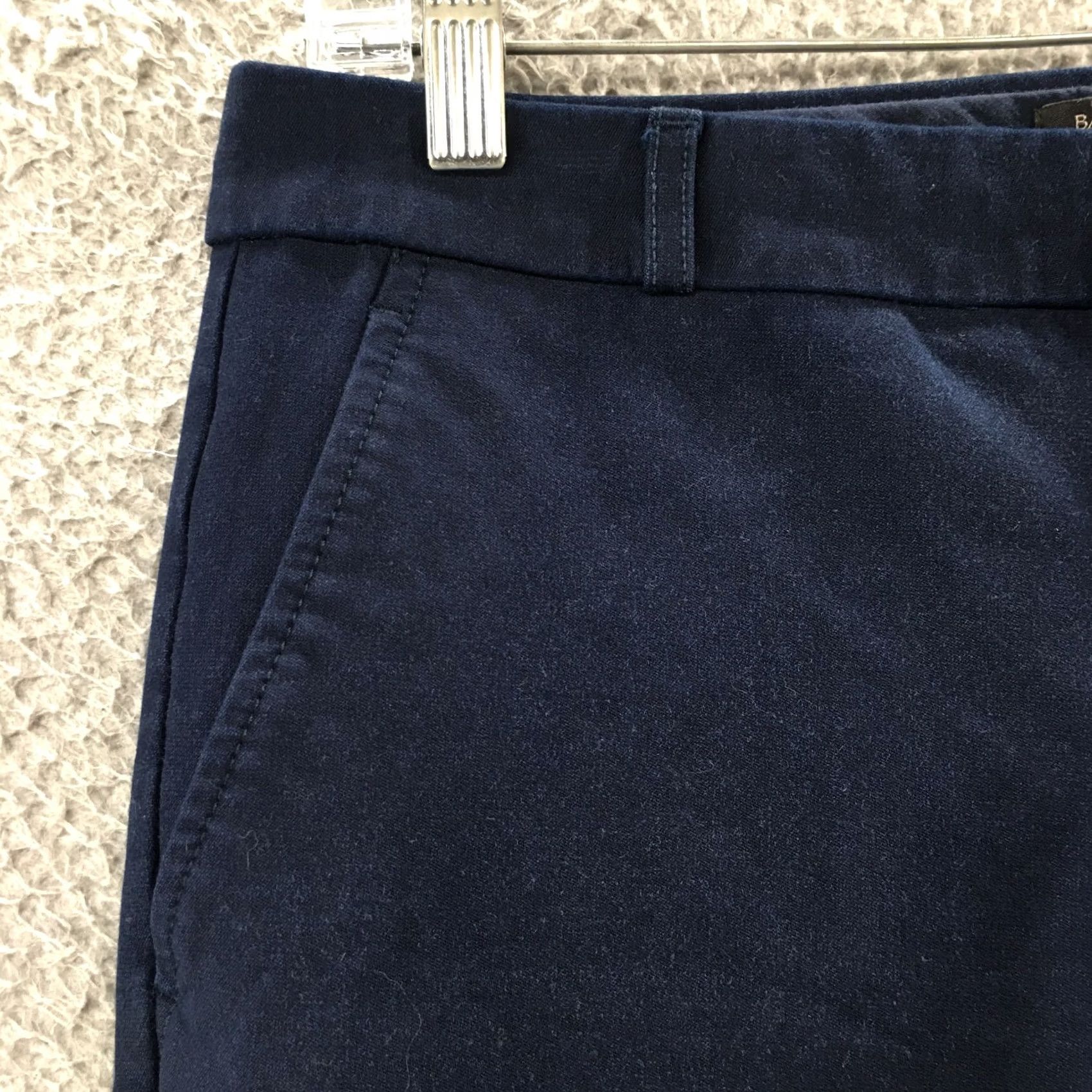 Banana Republic Banana Republic Ryan Capri Pants Womens 4S Blue Mid Rise Casual Capri Pants Kid? Size 27" / US 4 / IT 40 - 4 Thumbnail
