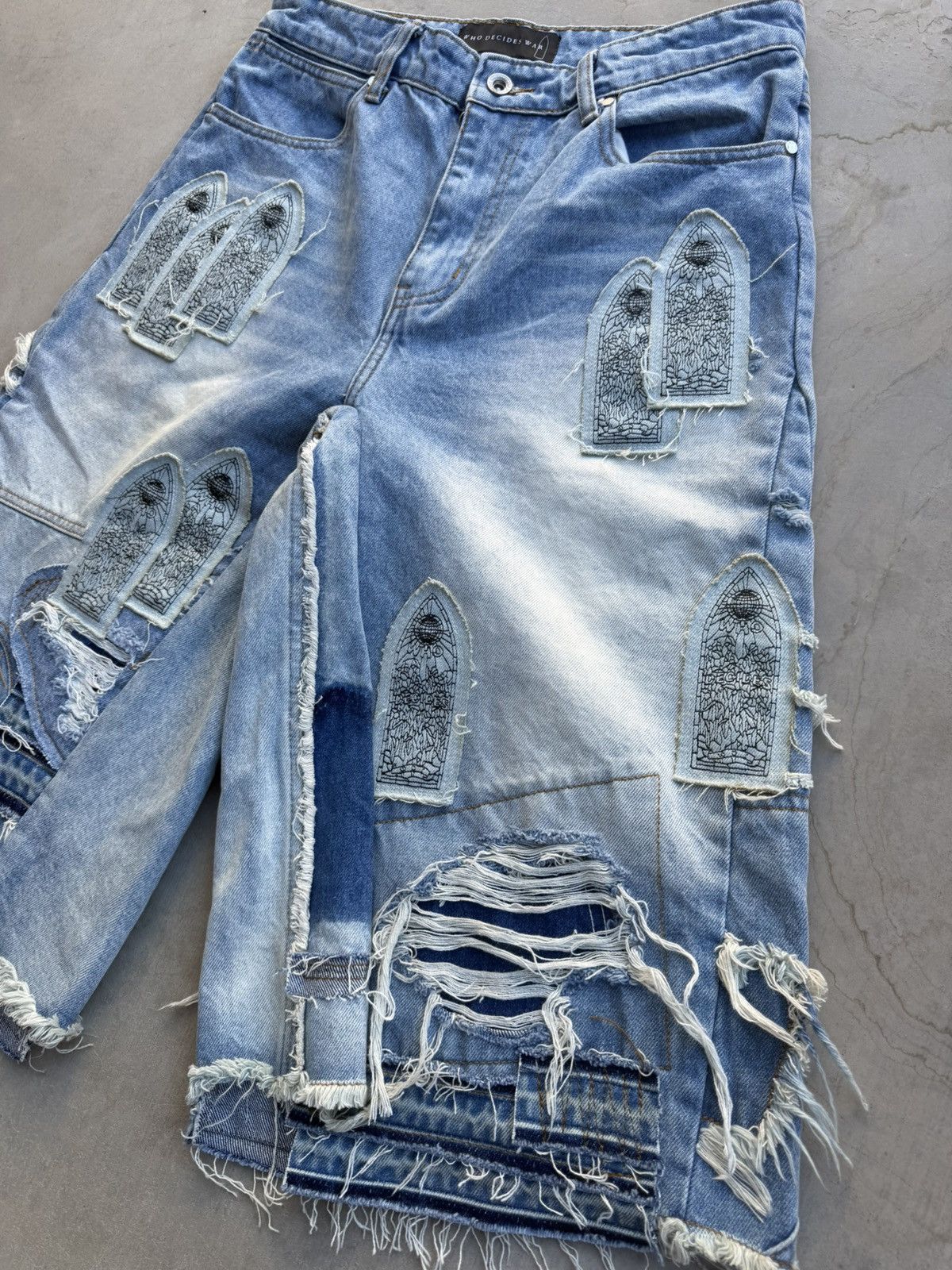 Who Decides War Who Decides War Patched Arch Blowout Denim Shorts Size 32 Size US 32 / EU 48 - 4 Thumbnail