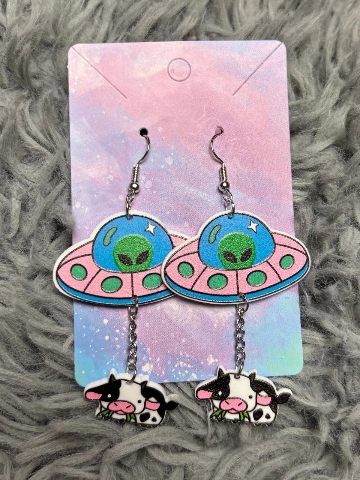 Handmade Alien earrings spaceship cow black white blue pink green Size ONE SIZE - 1 Preview