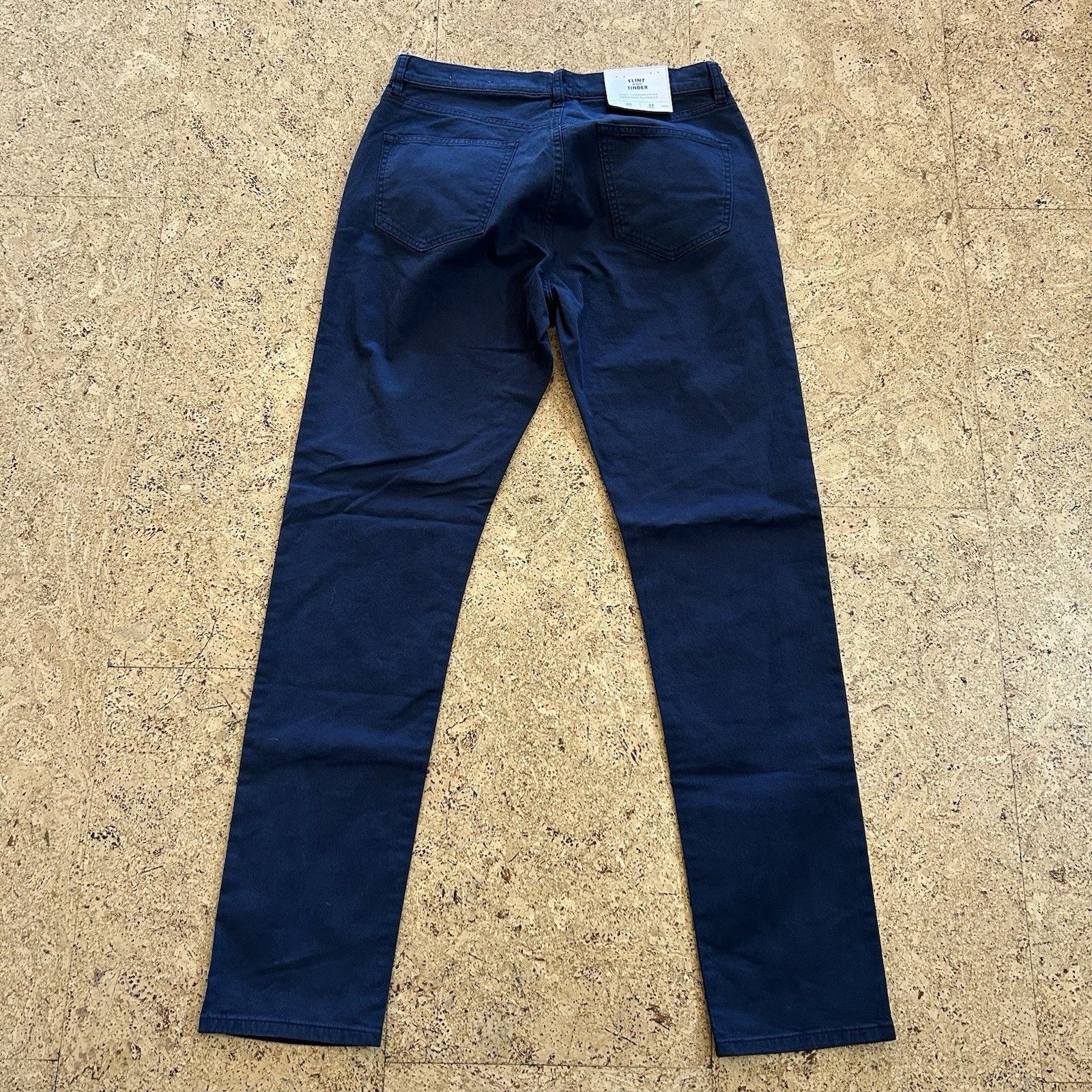 Flint And Tinder NEW Huckberry 365 Tapered Fit Stretch Chino Pants 30x32 Size US 30 / EU 46 - 4 Thumbnail