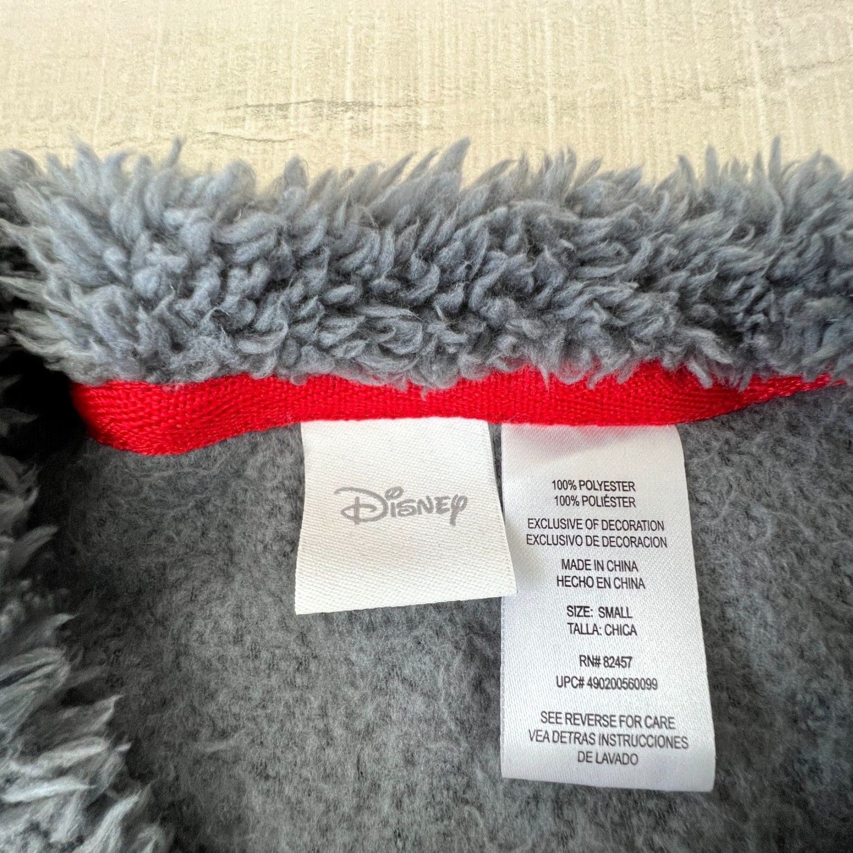 Disney Disney Minnie Mouse Womens Fuzzy Sweater Small Juniors Gray Pullover Size S / US 4 / IT 40 - 3 Thumbnail