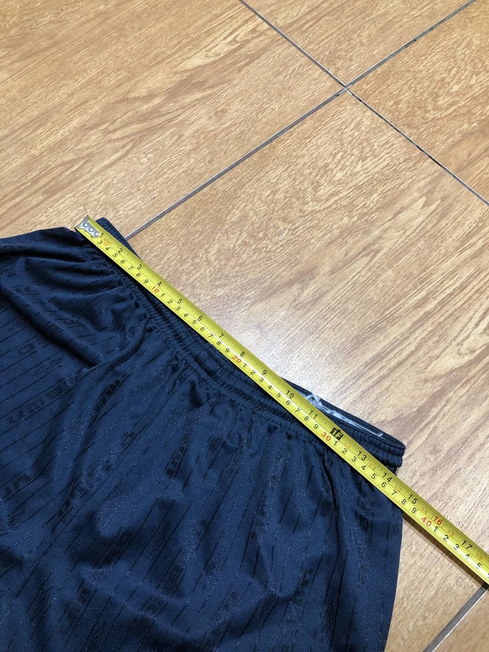 Umbro Vintage 90s Umbro shorts streetwear y2k Size US 34 / EU 50 - 11 Thumbnail