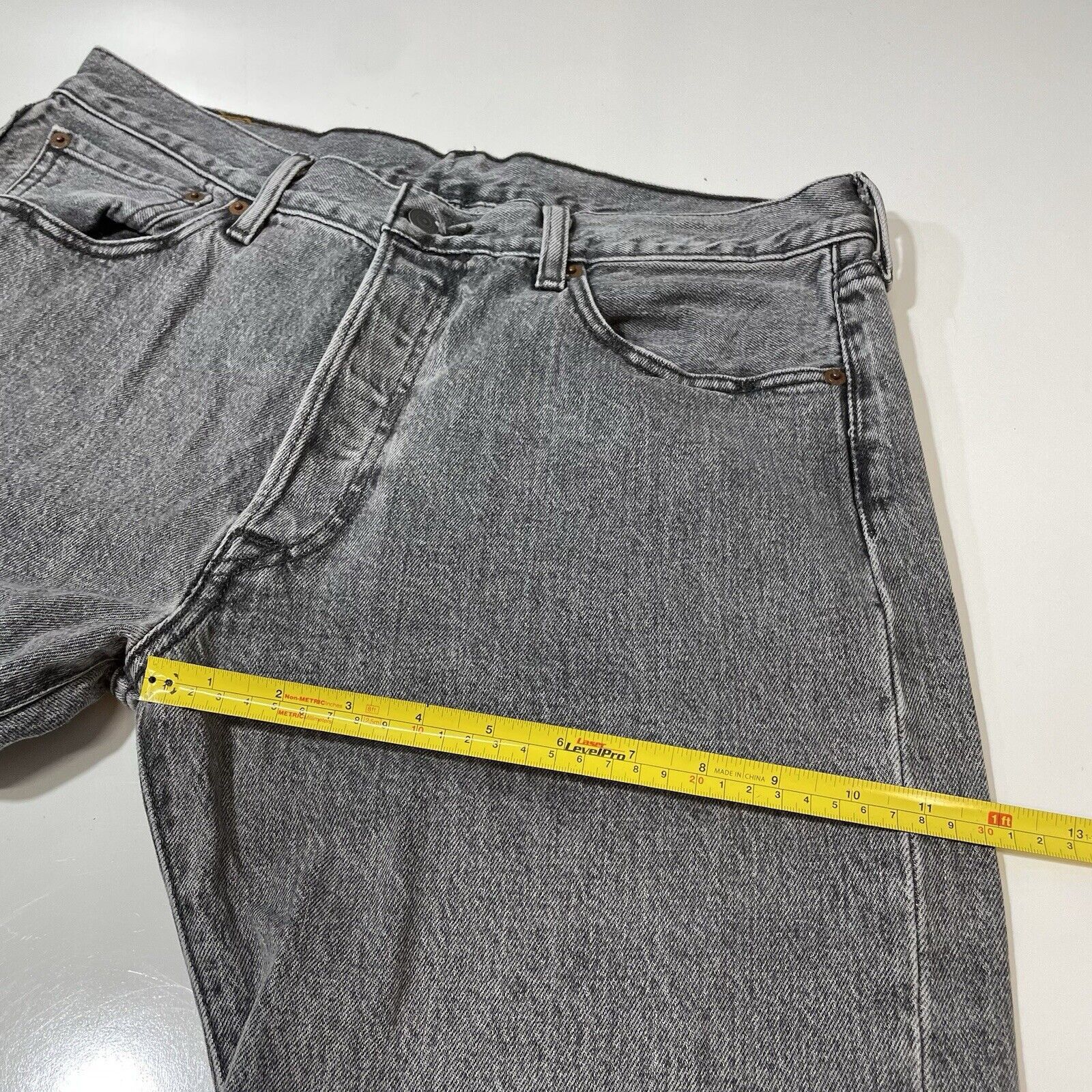 Levi's Levis 501 Jeans Men’s Straight Leg Button Fly 34x32 Charcoal Size US 34 / EU 50 - 7 Thumbnail