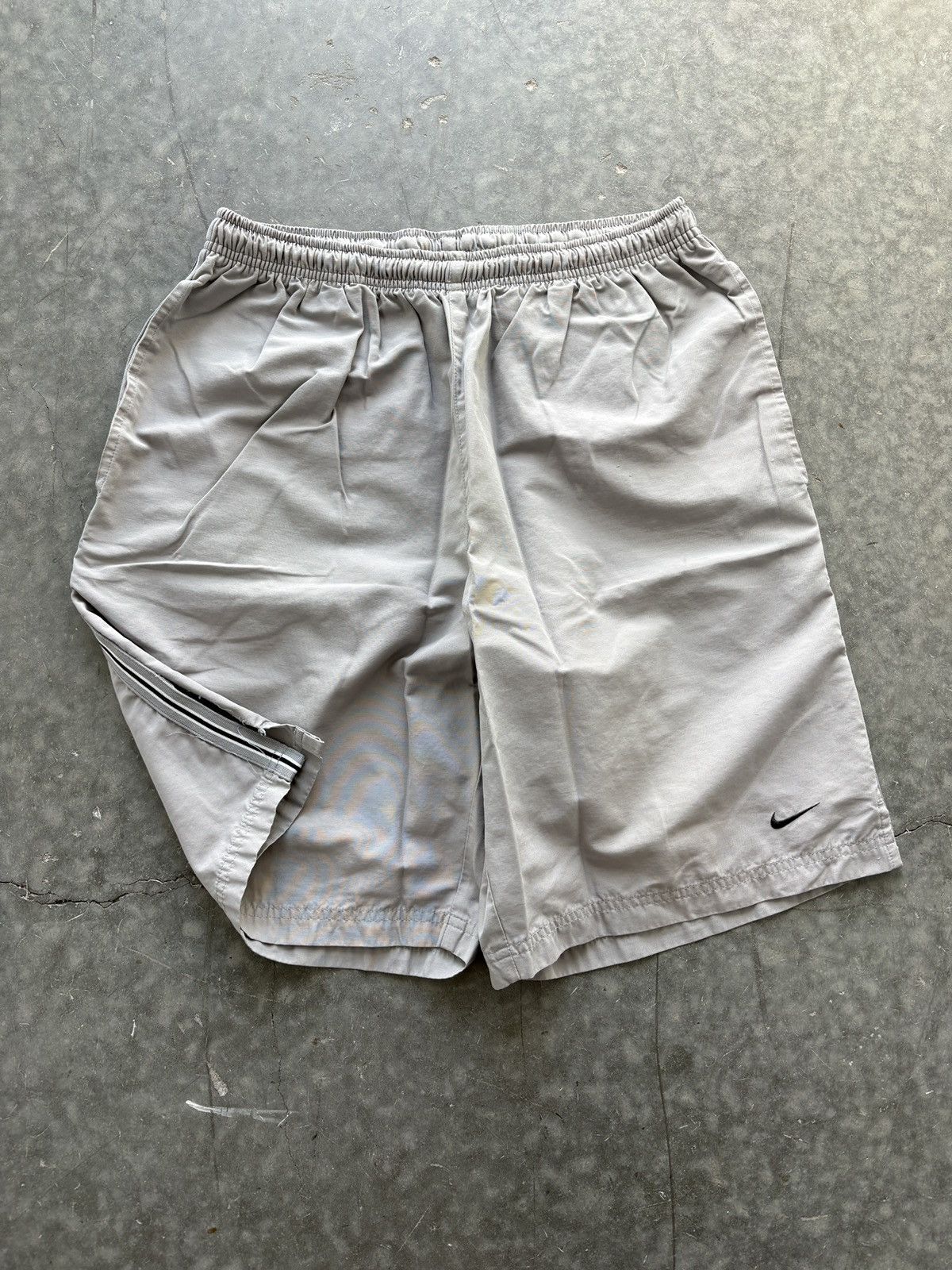 Vintage Y2K Nike Shorts Skater Style Nylon Baggy