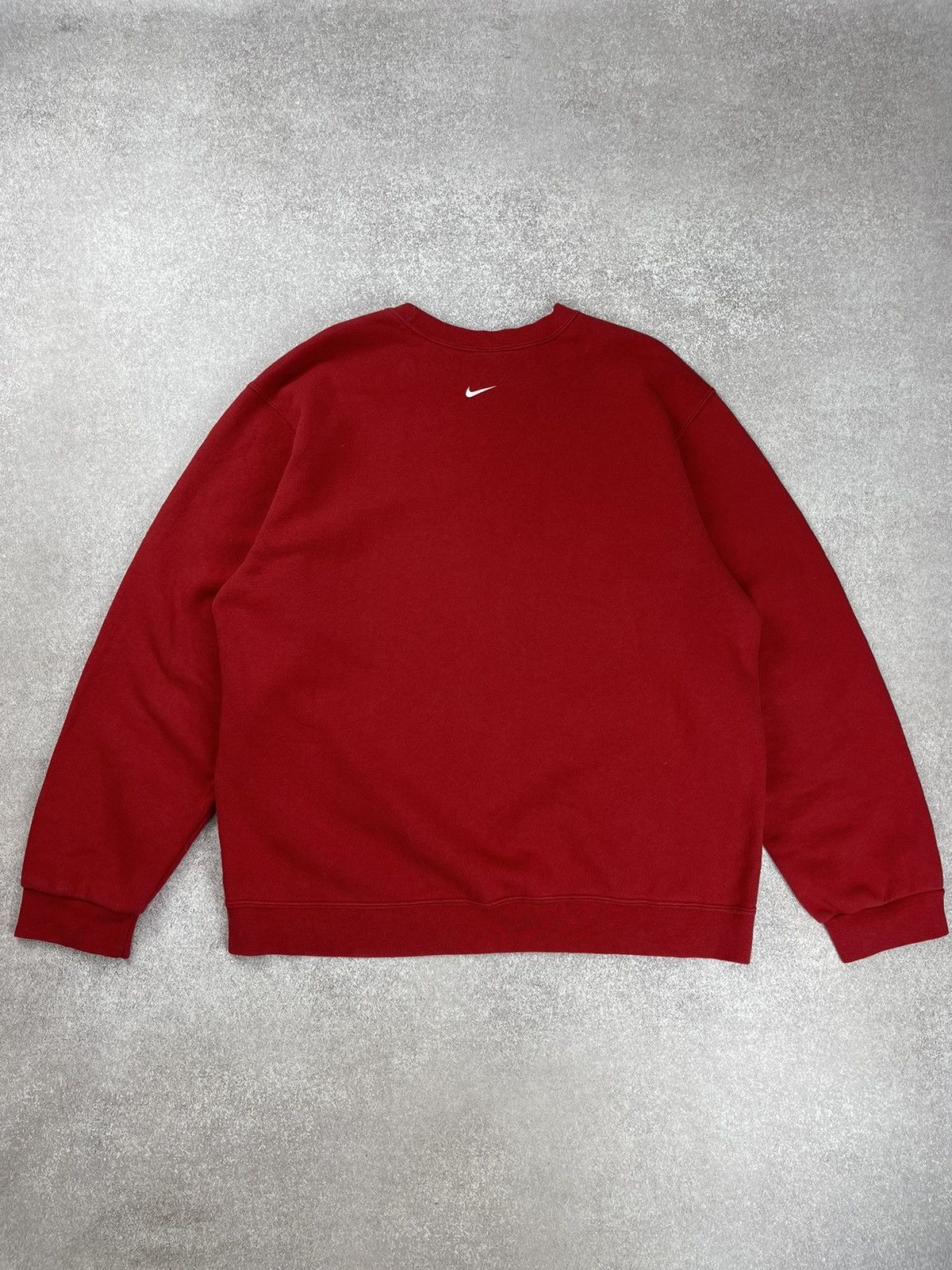 Nike × Vintage Vintage Nike Sweatshirt Logo Canada Basketball Size L Size US L / EU 52-54 / 3 - 8 Thumbnail