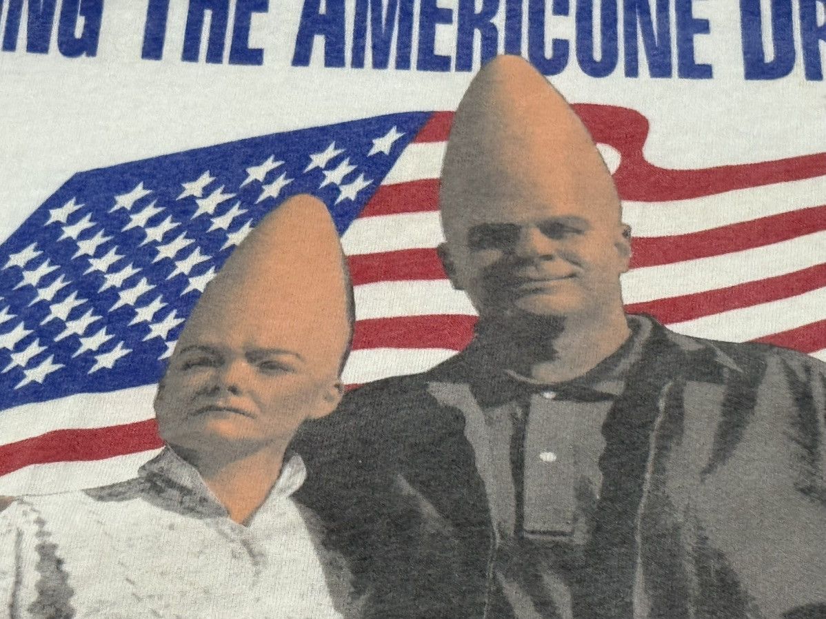 Vintage Vintage 90s CONEHEAD Film T-Shirt Size US L / EU 52-54 / 3 - 10 Thumbnail