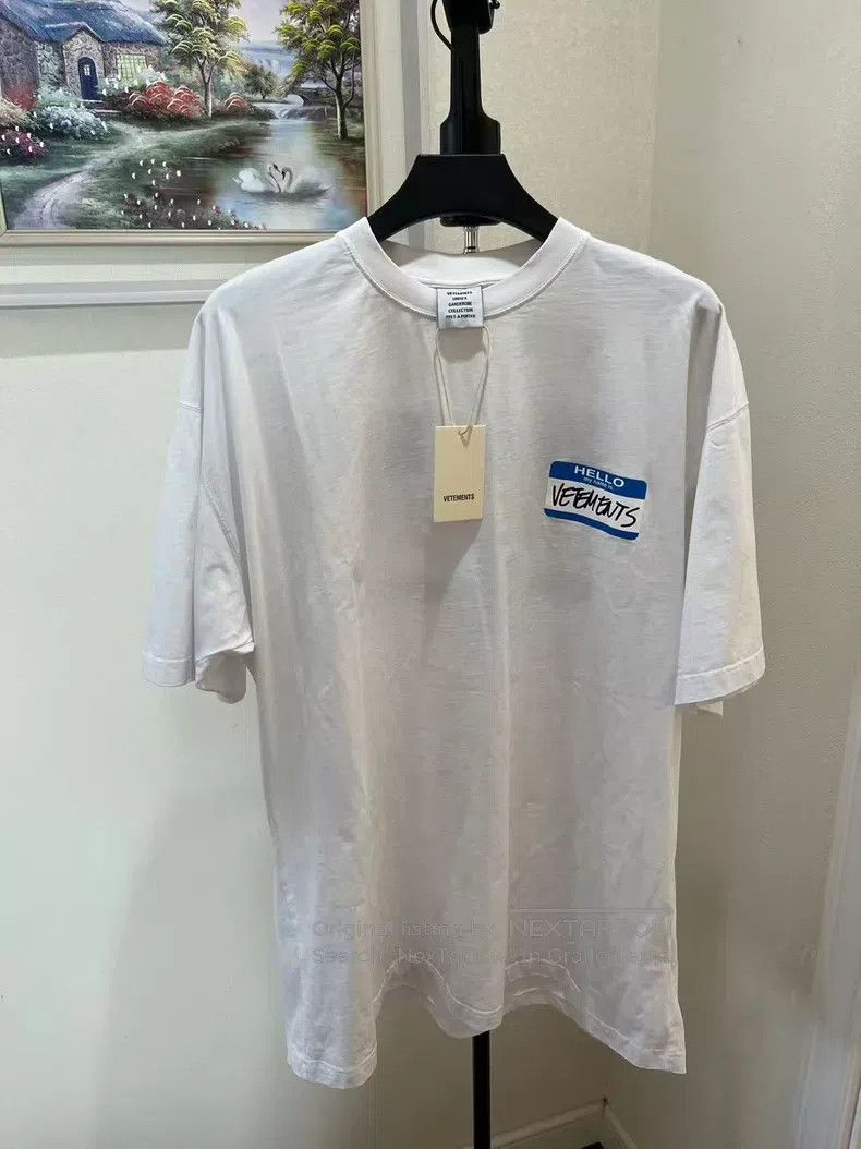 Vetements VETEMENTS Signature Logo Short Sleeve T-Shirt Size US S / EU 44-46 / 1 - 1 Thumbnail