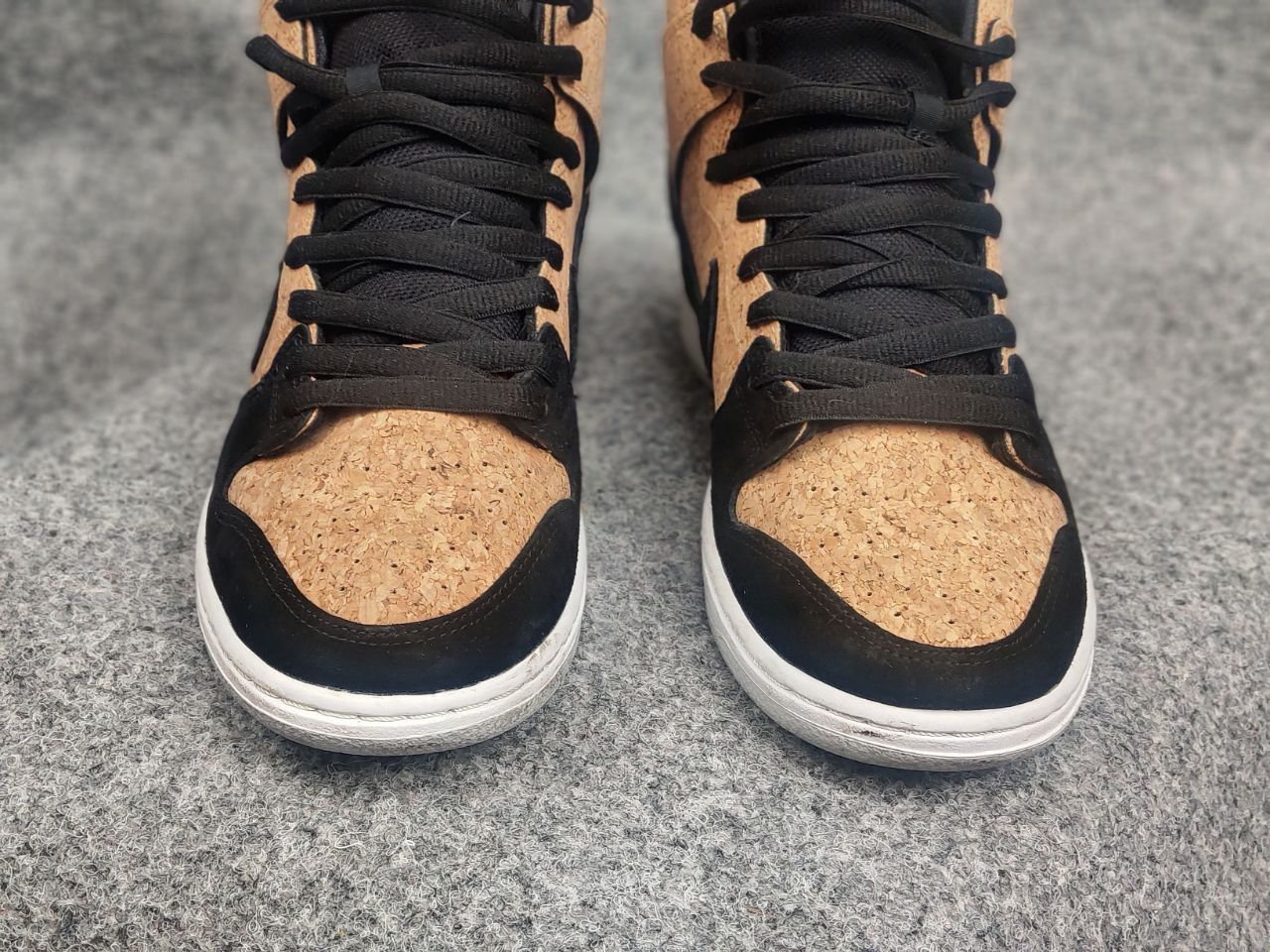 Nike Rare Nike SB Dunk High Premium SB Cork Authentic Sneakers Size US 10 / EU 43 - 10 Thumbnail