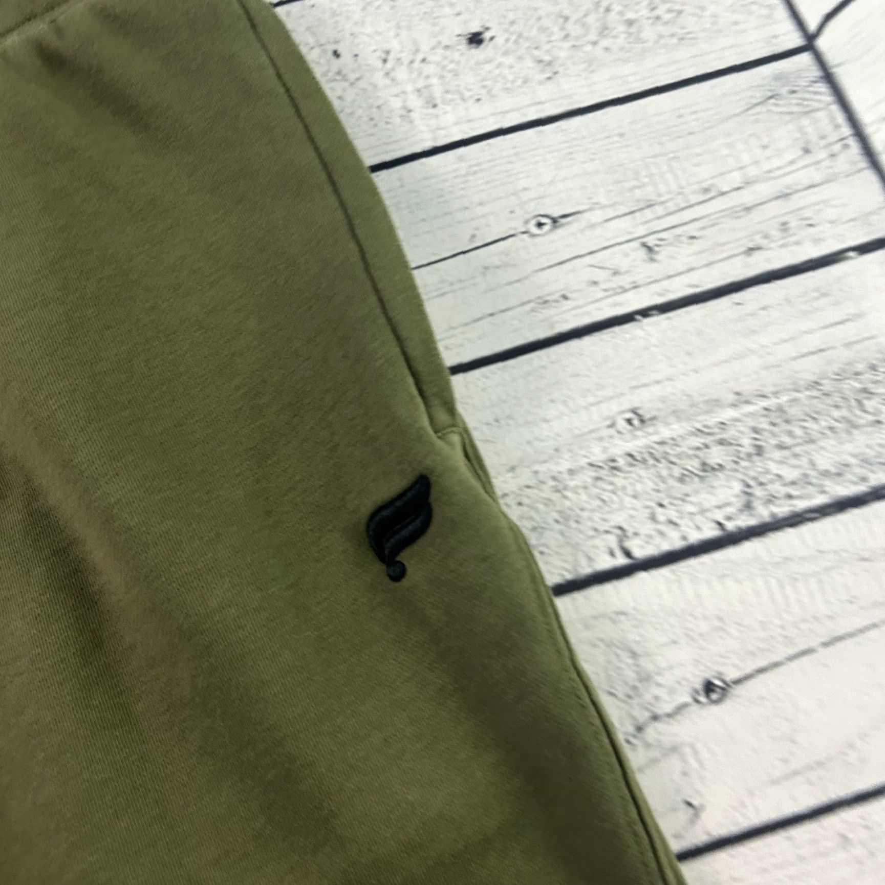 Fabletics Fabletics Jogger Pants Men's Medium Green - The Year Round Terry Pants - Activewear Mens Size M Green Jogger Size US 31 - 3 Thumbnail