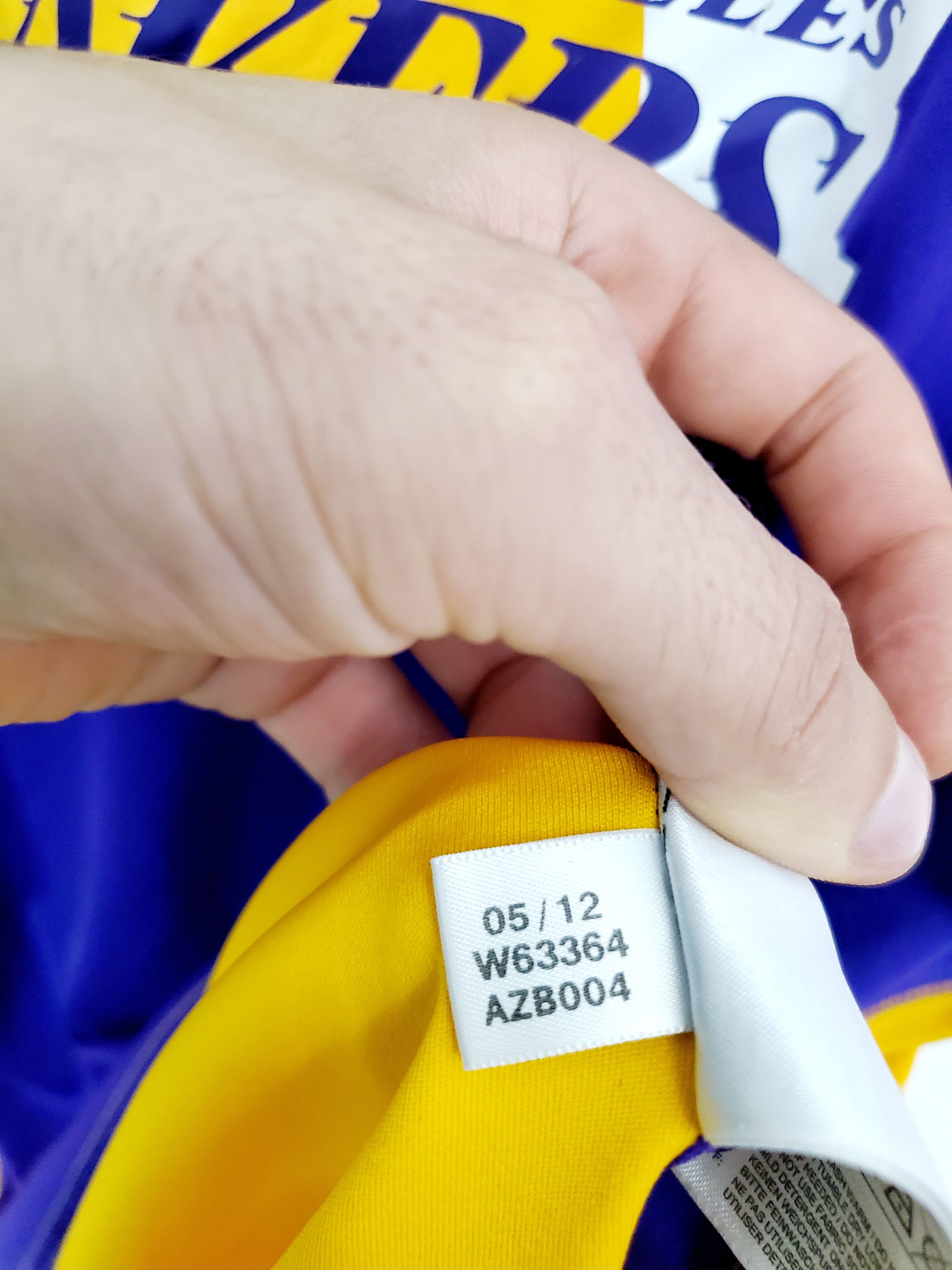 Adidas × NBA NBA LA LAKERS #24 BRYANT jersey perfect condition Xl Size US XL / EU 56 / 4 - 4 Thumbnail