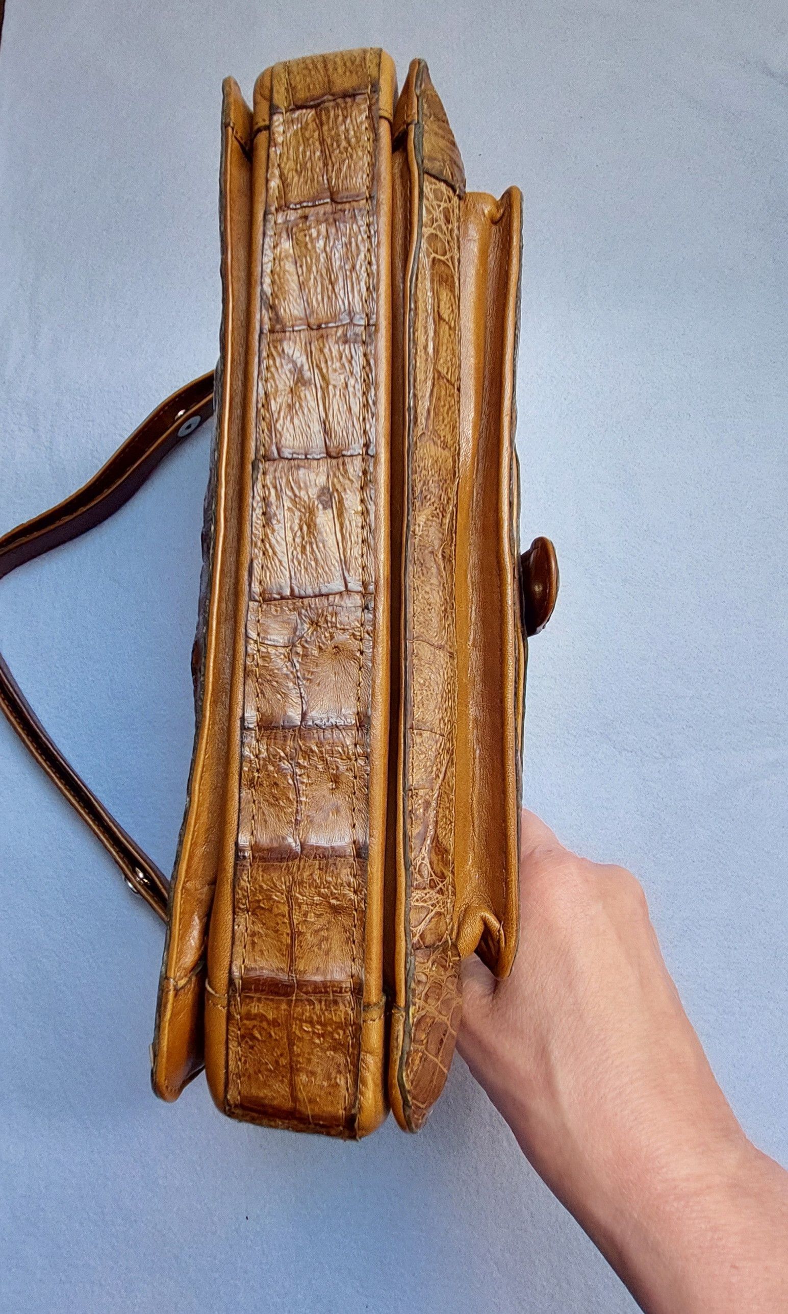 Vintage Vintage Crocodile Leather Satchel Bag Size ONE SIZE - 4 Thumbnail