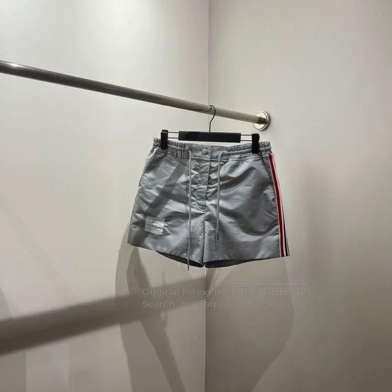 Thom Browne Thom Browne Solid Color Drawstring Casual Shorts Size 25" / US 0 / IT 36 - 1 Thumbnail